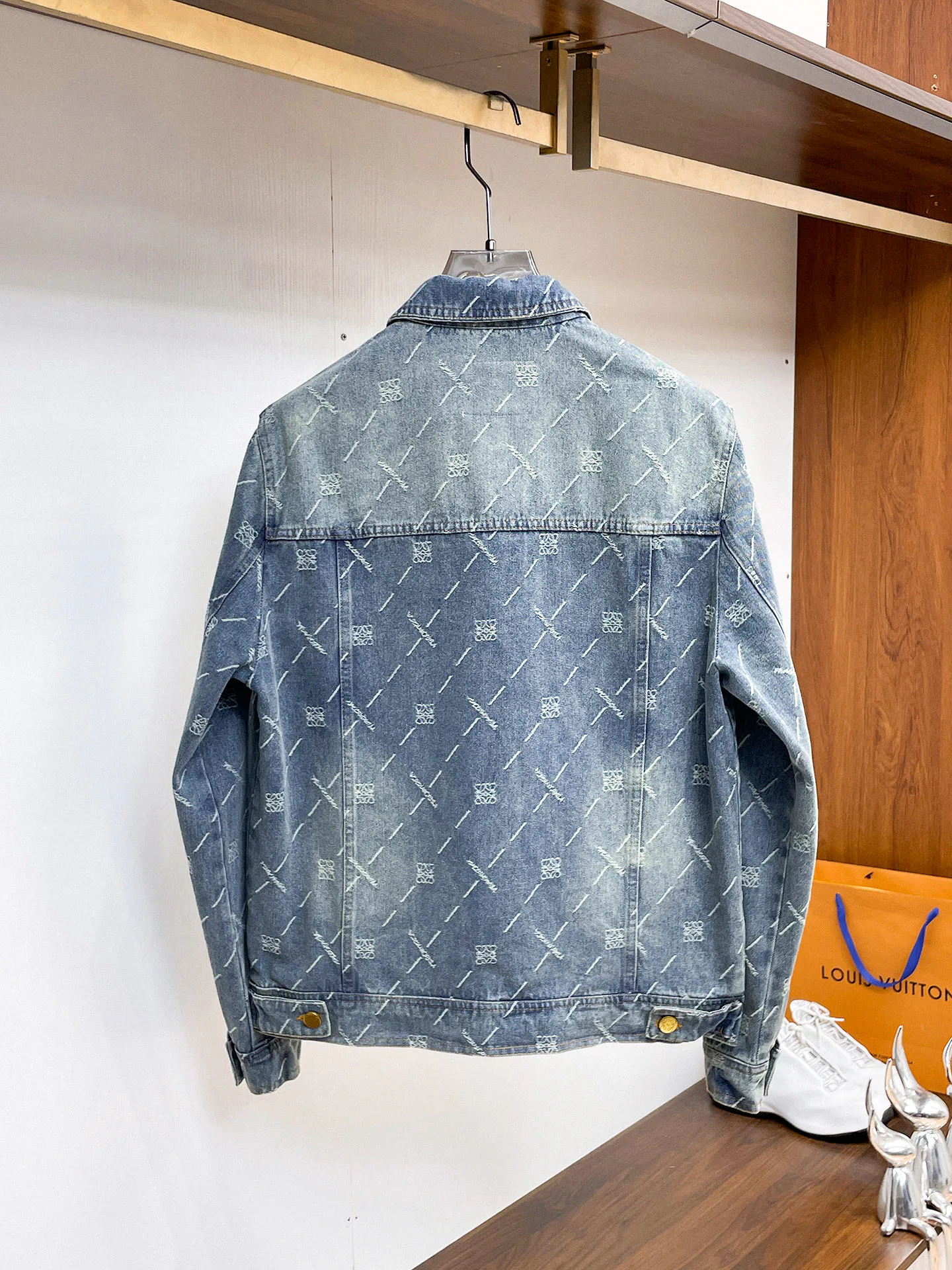 Men's Jackets And Down Jackets LOEWE 18197230