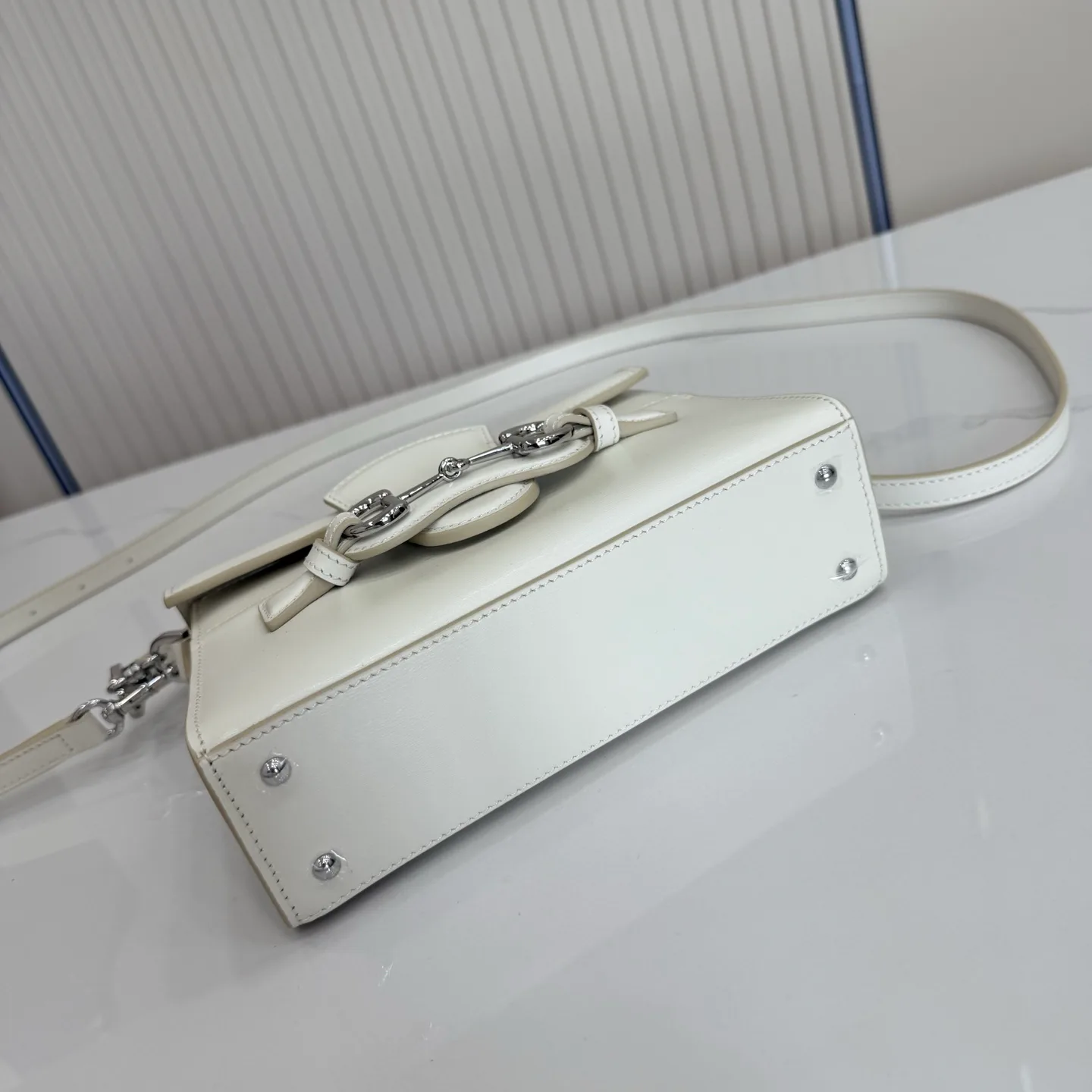 Women's Classic Handbags GUCCI 18262337