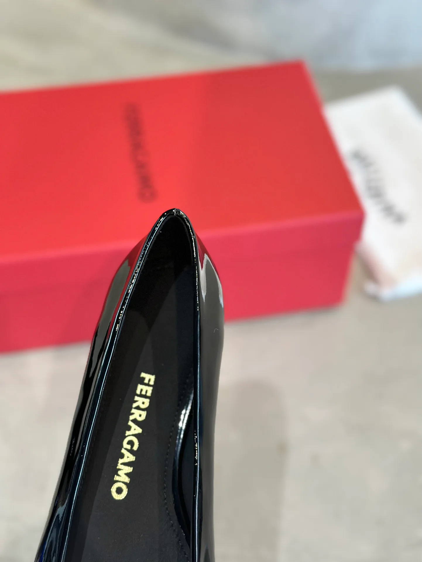 Women's Ballet Flats SALVATORE FERRAGAMO 18531761