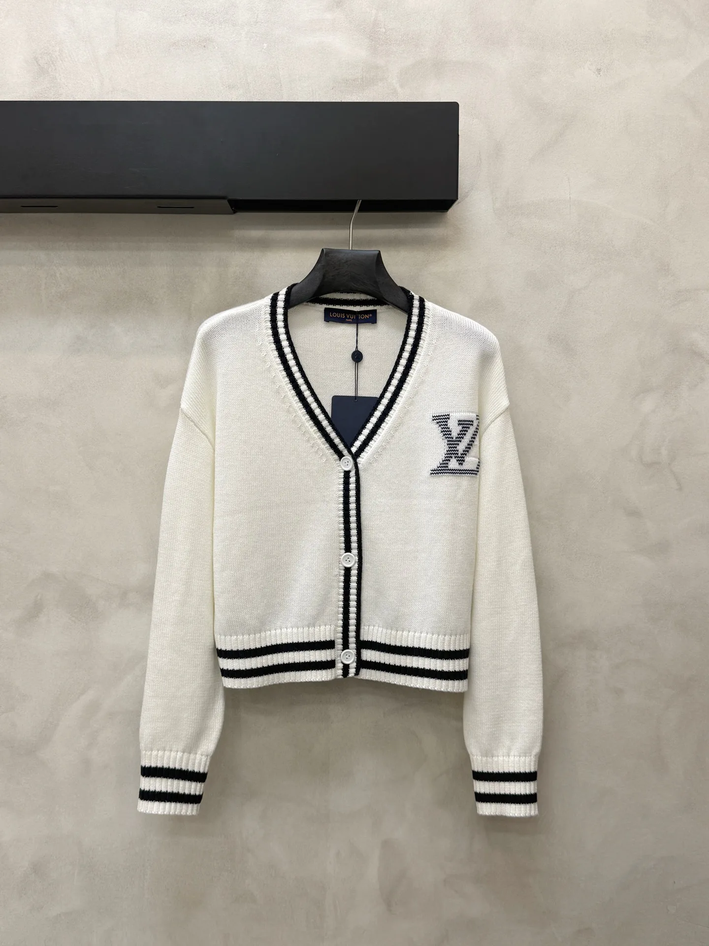 Women's Jumpers And Sweaters LOUIS VUITTON 18329764