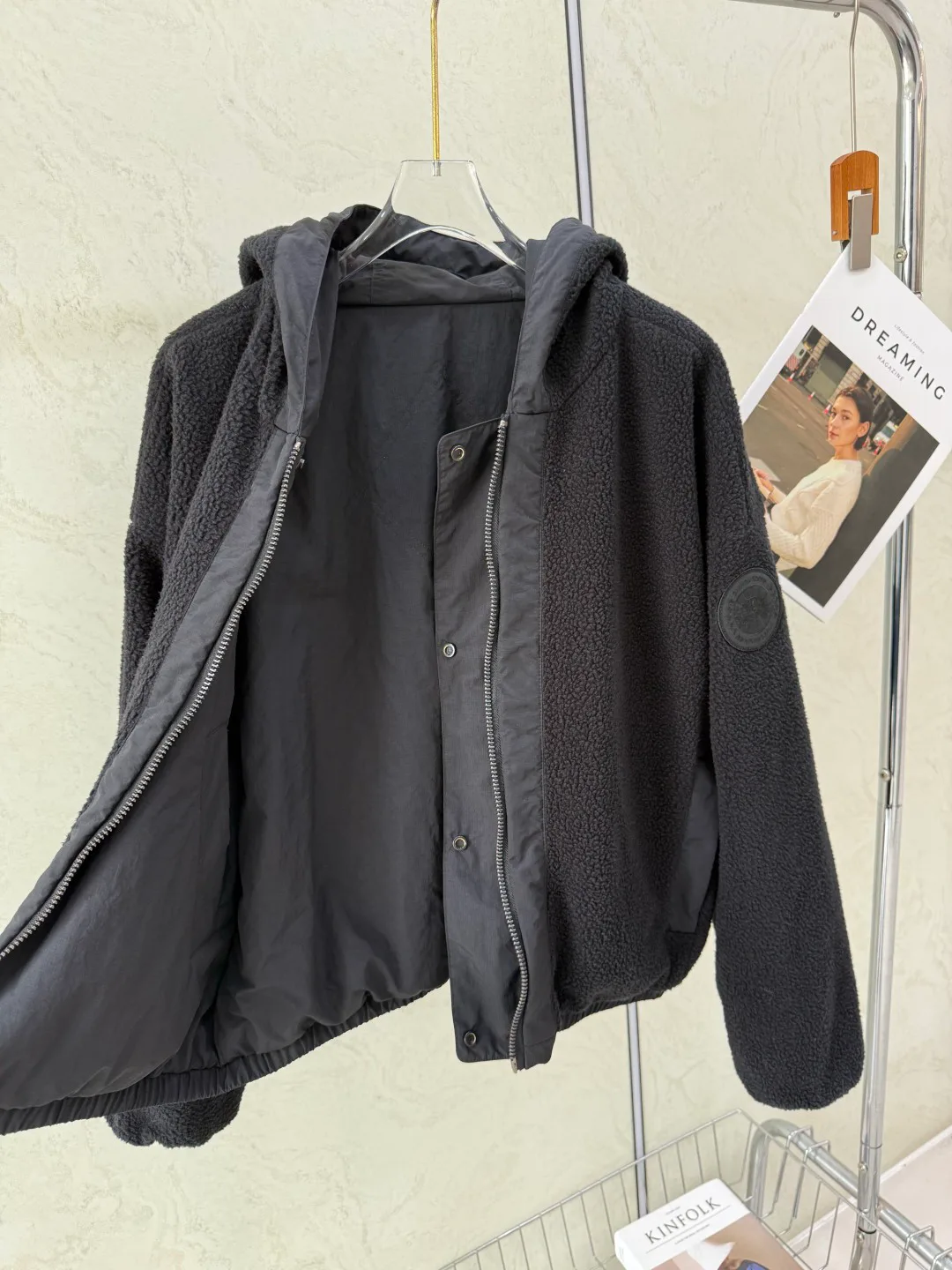 Куртки И Пуховики Мужские Canada Goose 18683834