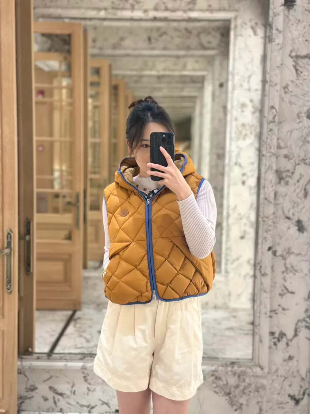 Women's Vests MONCLER 18517122