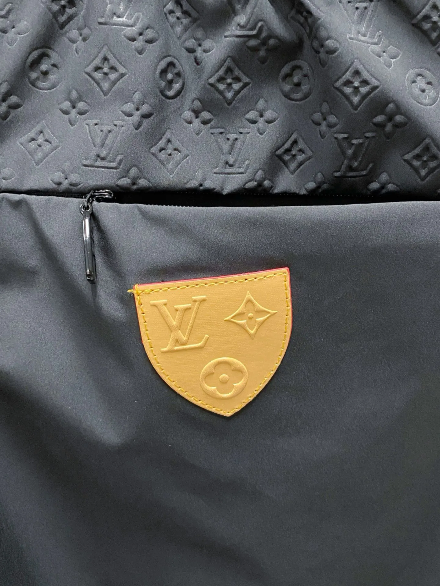 Men's Shorts LOUIS VUITTON 17993517