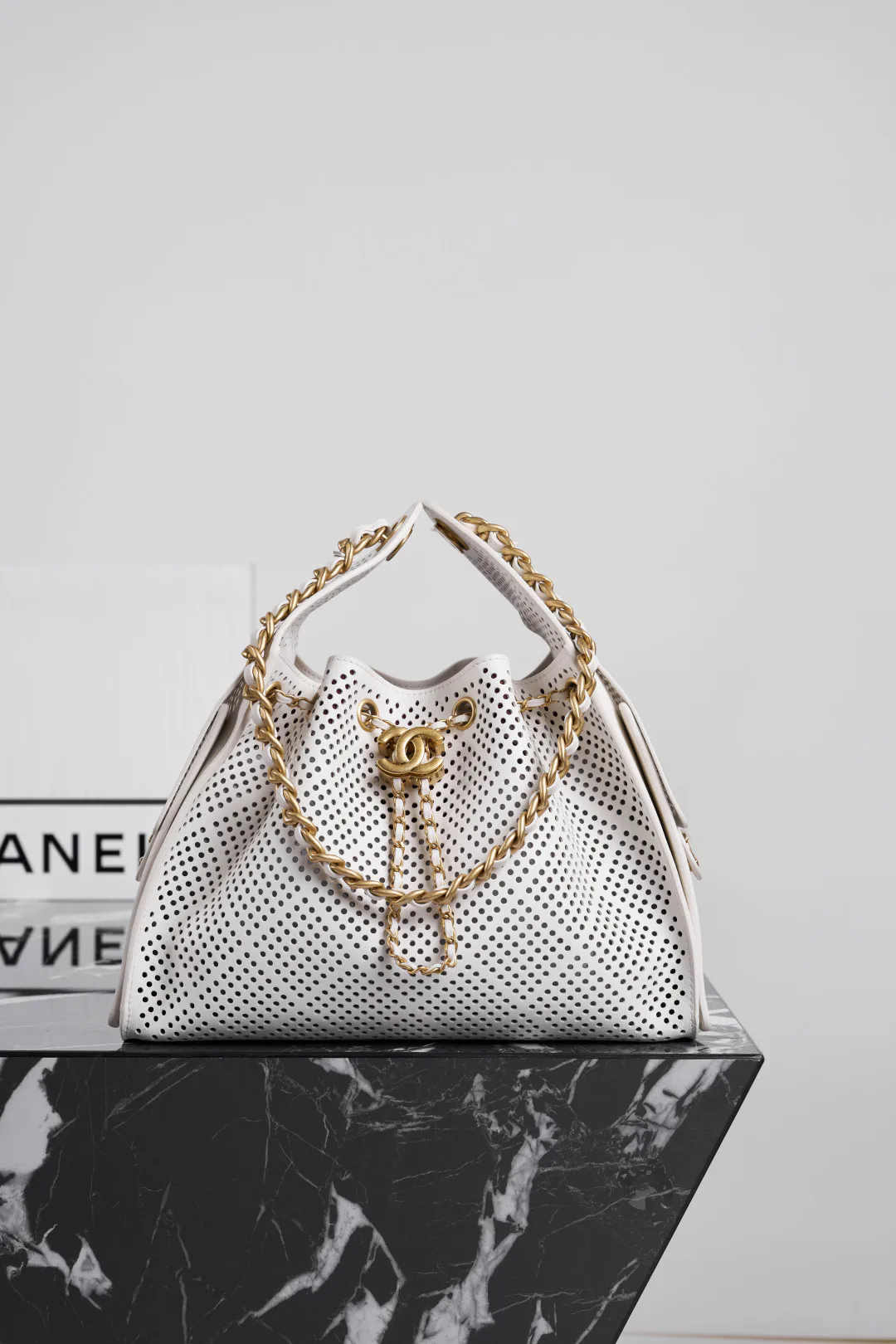 Women's Classic Handbags CHANEL 17138064