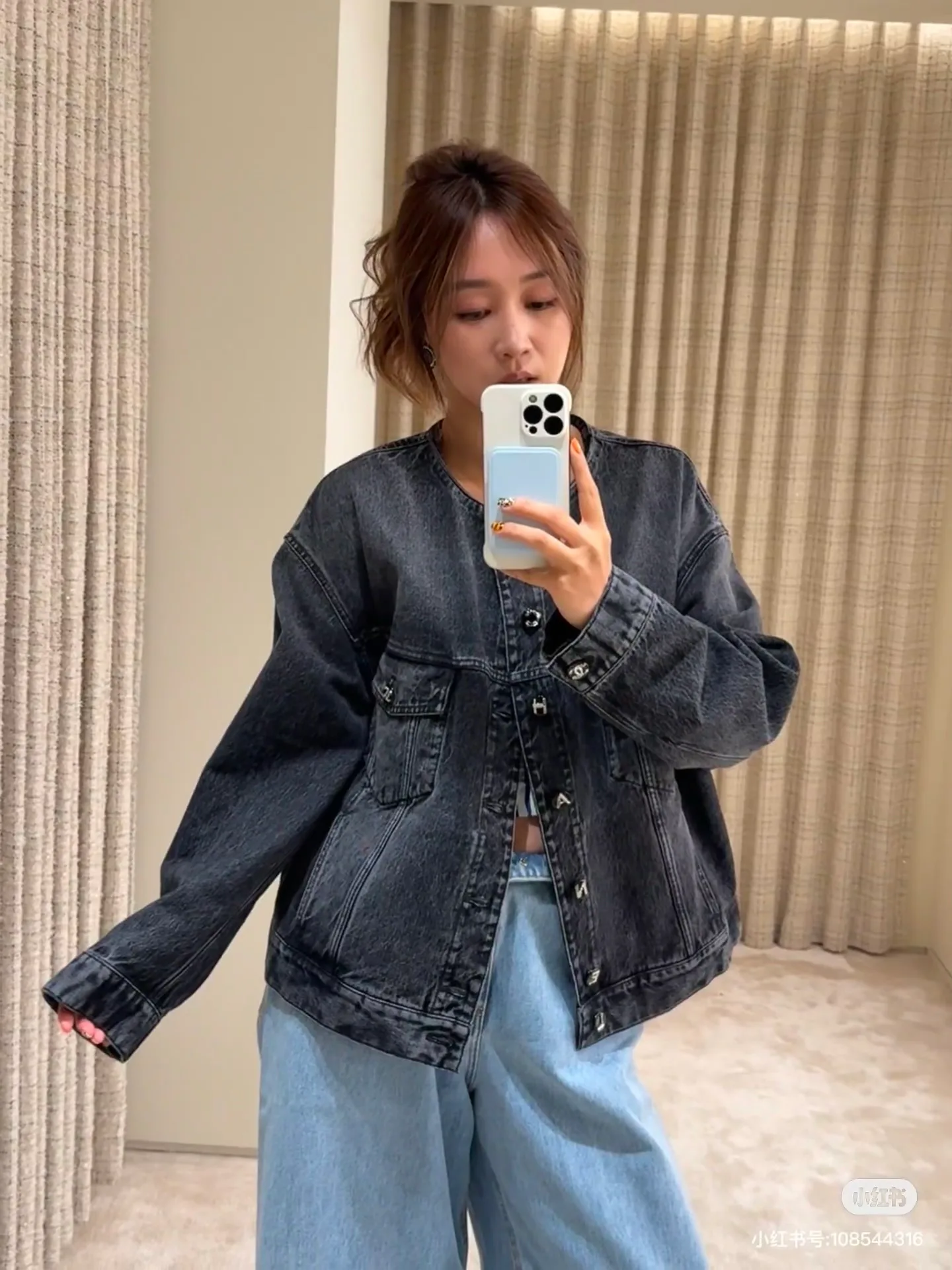 Women's Jackets And Down Jackets CHANEL 18112846