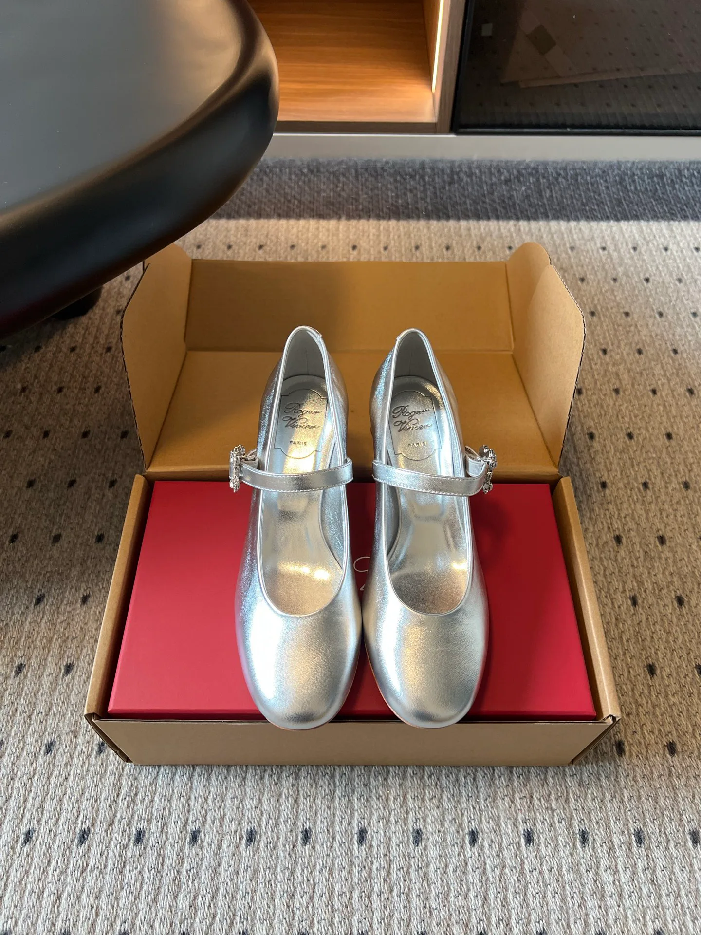 Women's Heels ROGER VIVIER 17860673