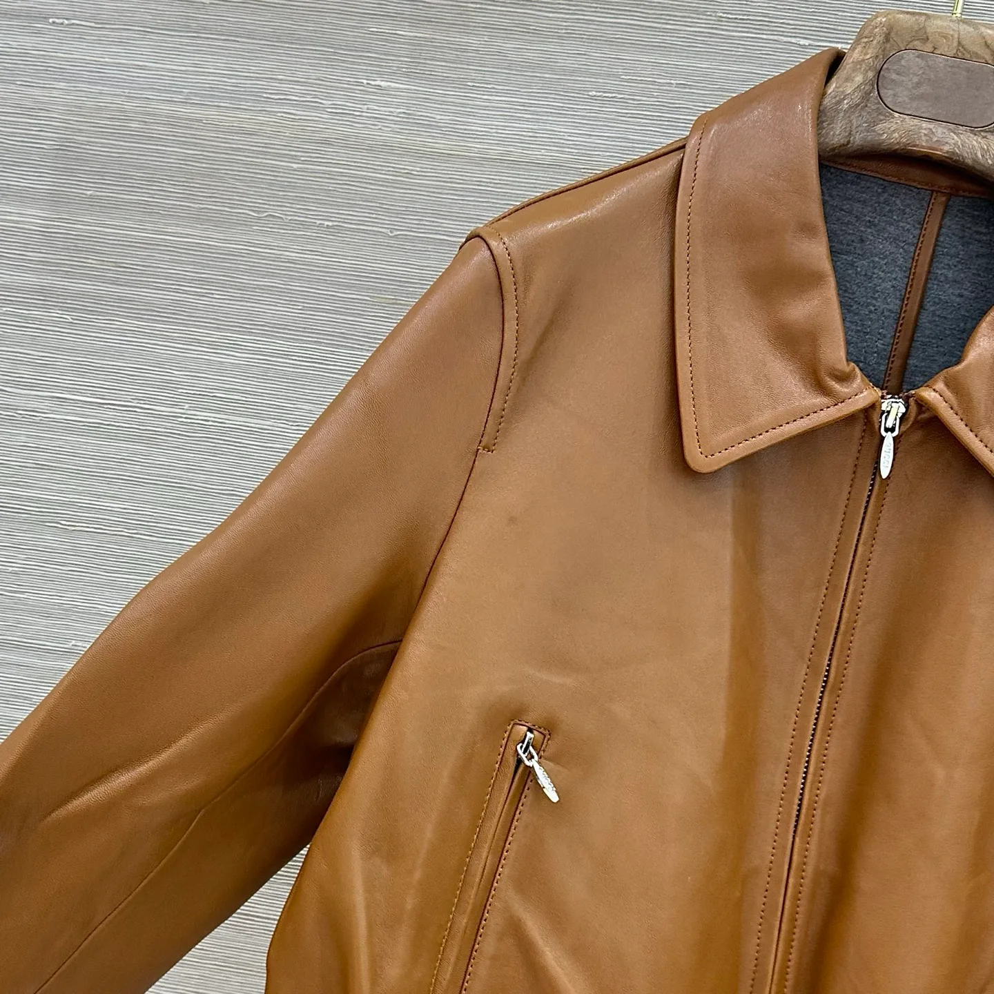 Women's Leather Jackets And Sheepskin Coats GUCCI 18027483