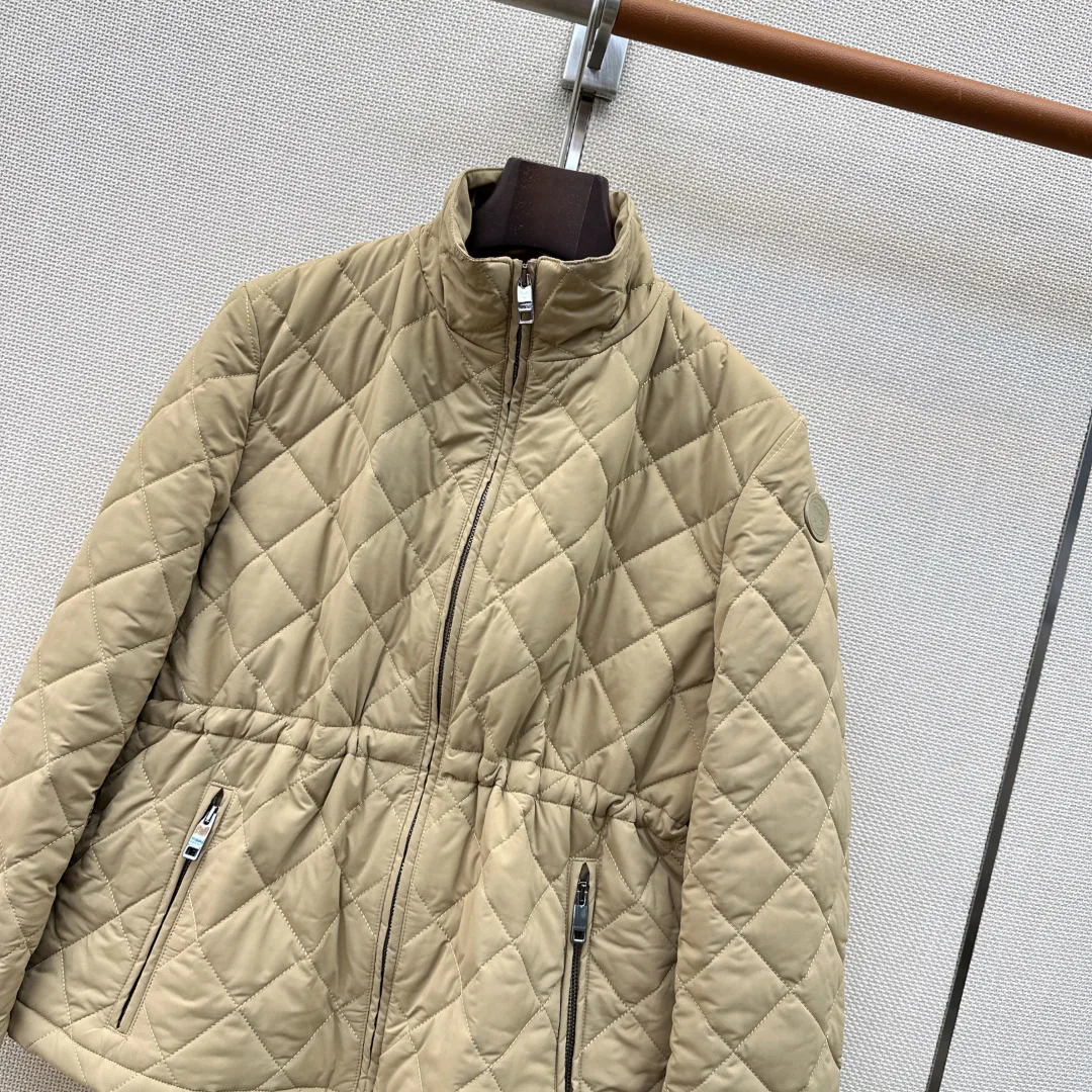 Women's Jackets And Down Jackets BURBERRY 18398271