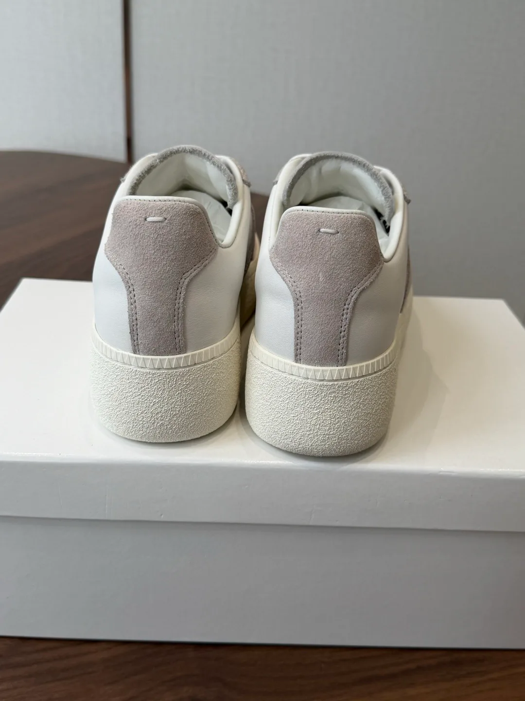 Women's Sneakers MAISON MARGIELA 16929925
