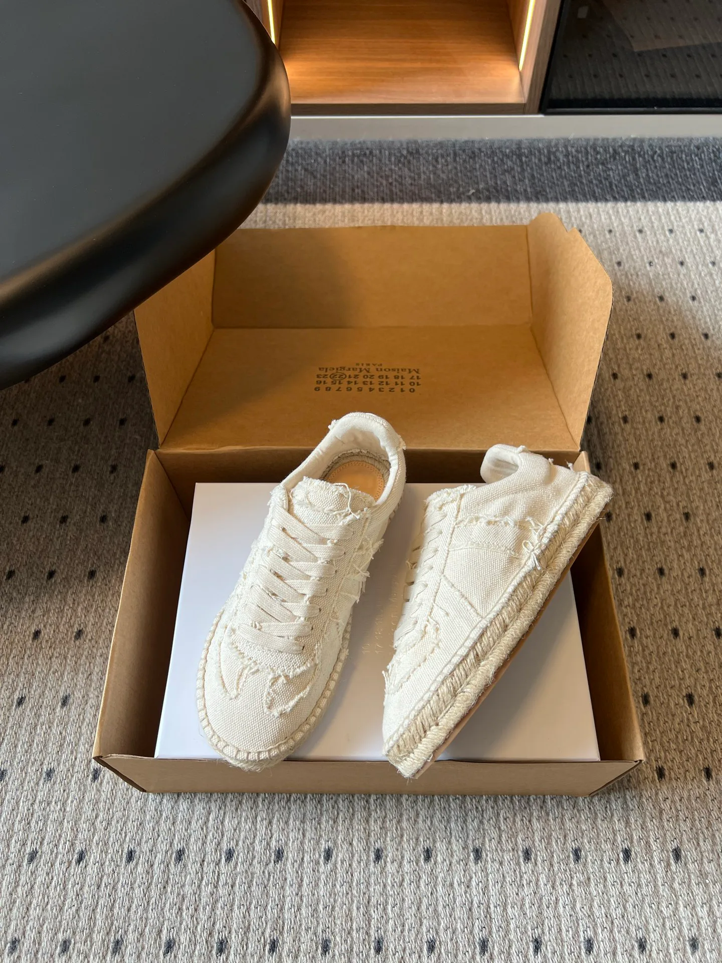 Women's Sneakers MAISON MARGIELA 17523651