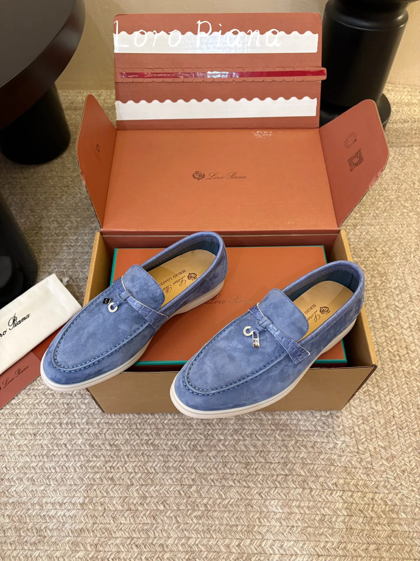 Women's Loafers And Moccasins LORO PIANA 18361091