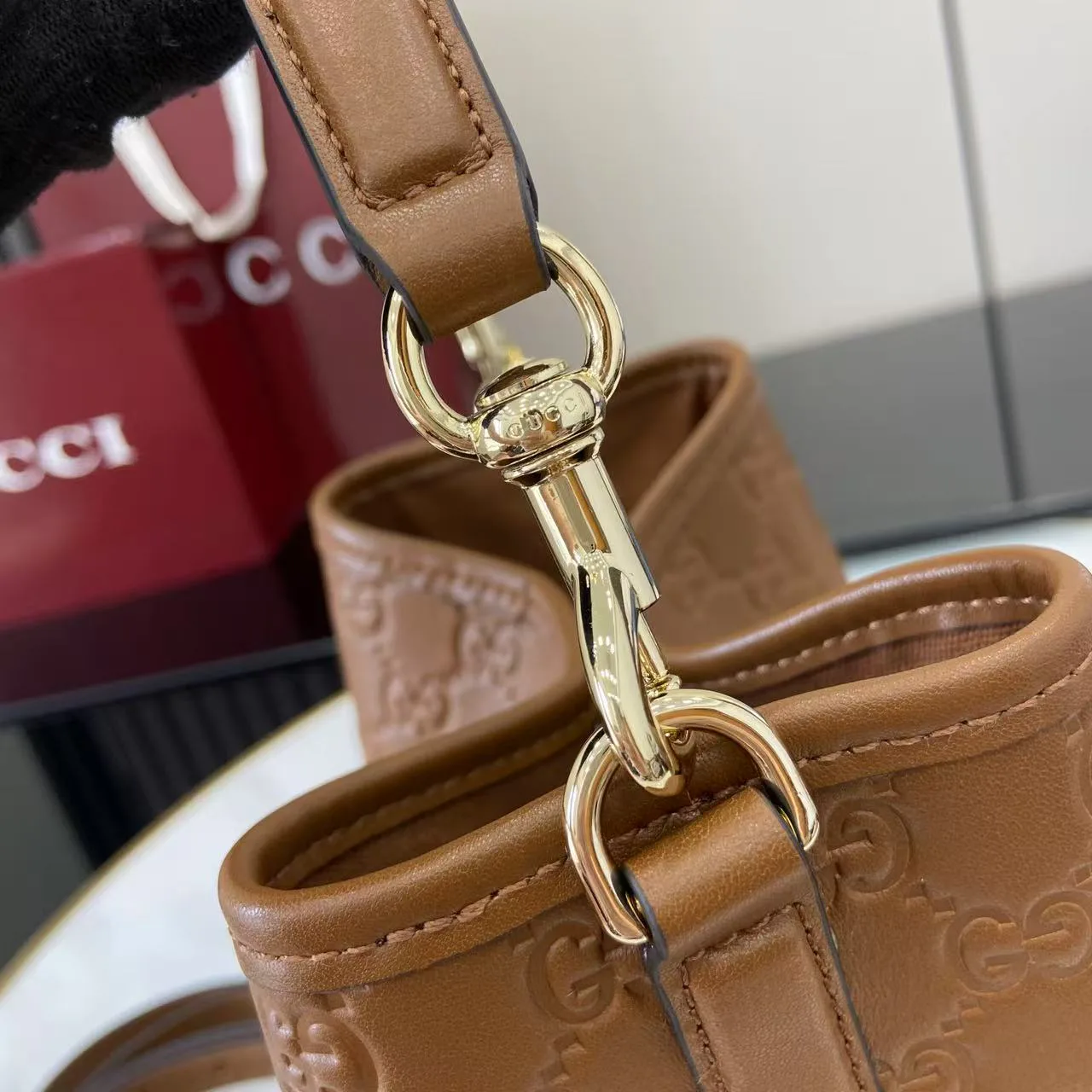 Women's Classic Handbags GUCCI 18404545
