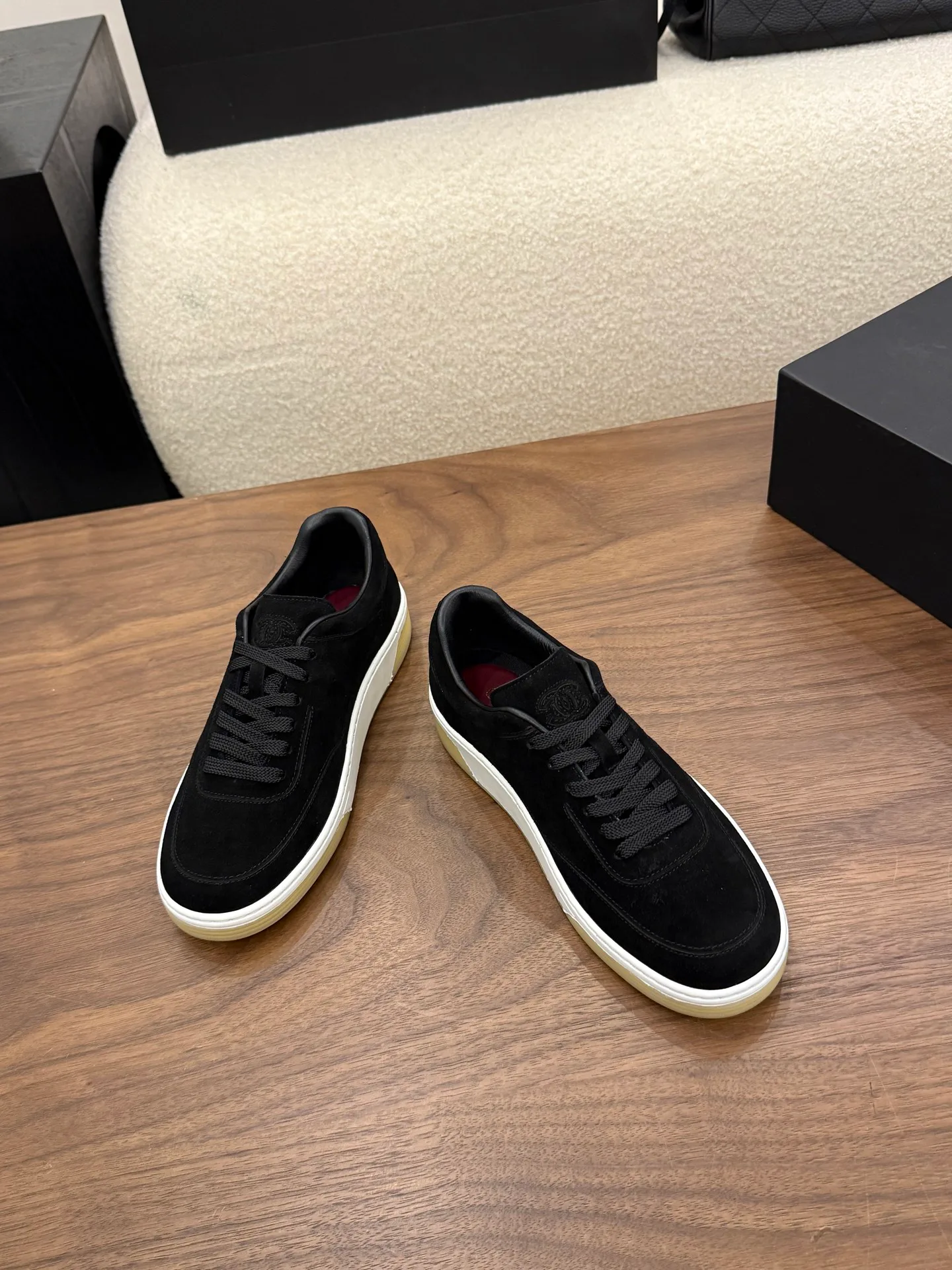 Women's Sneakers CHANEL 17923223