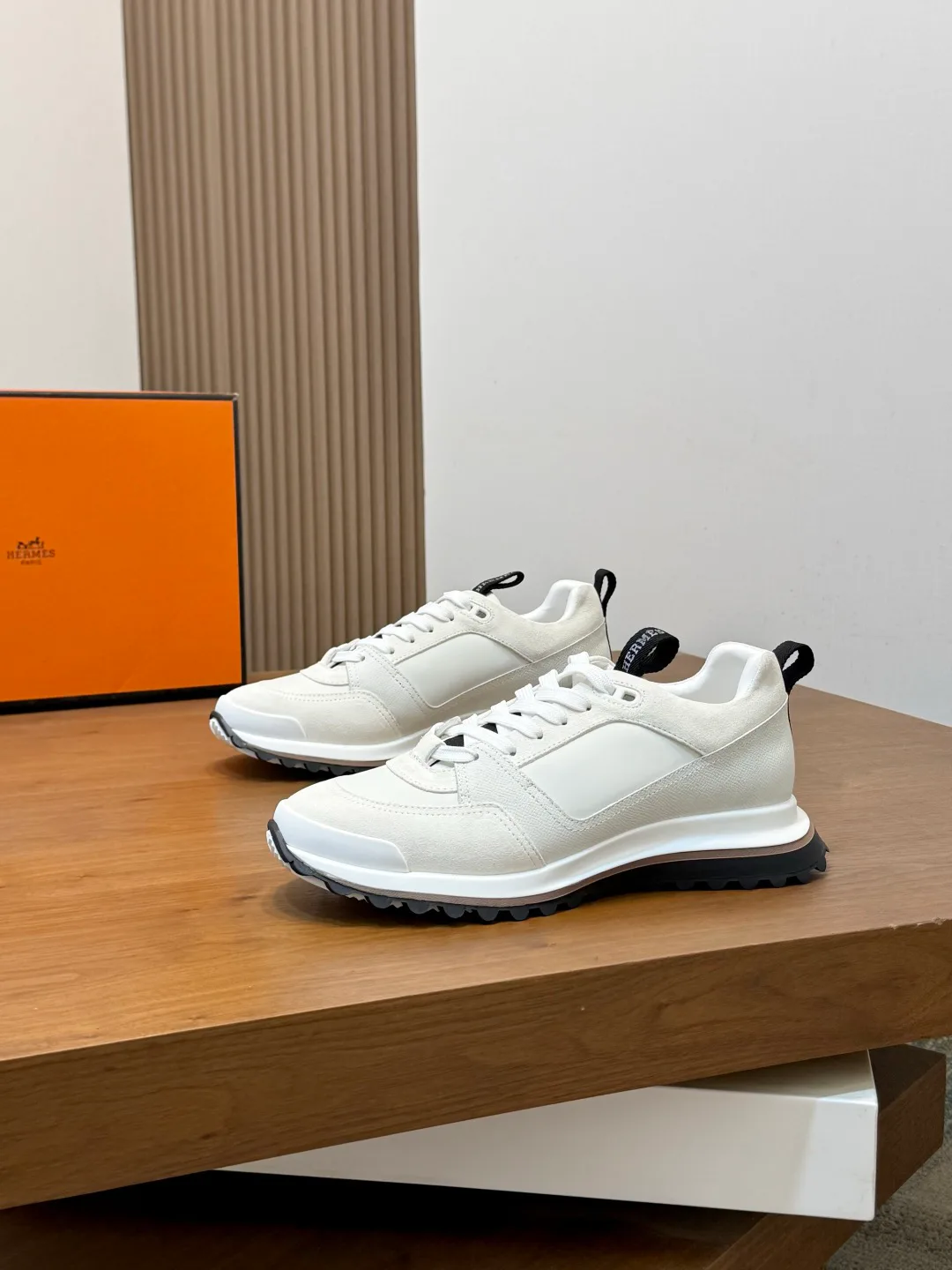 Men's Sneakers HERMES 18055243