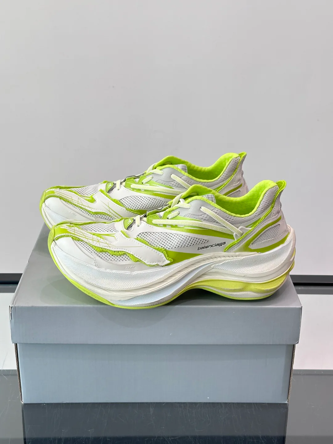 Women's Sneakers BALENCIAGA 17649836