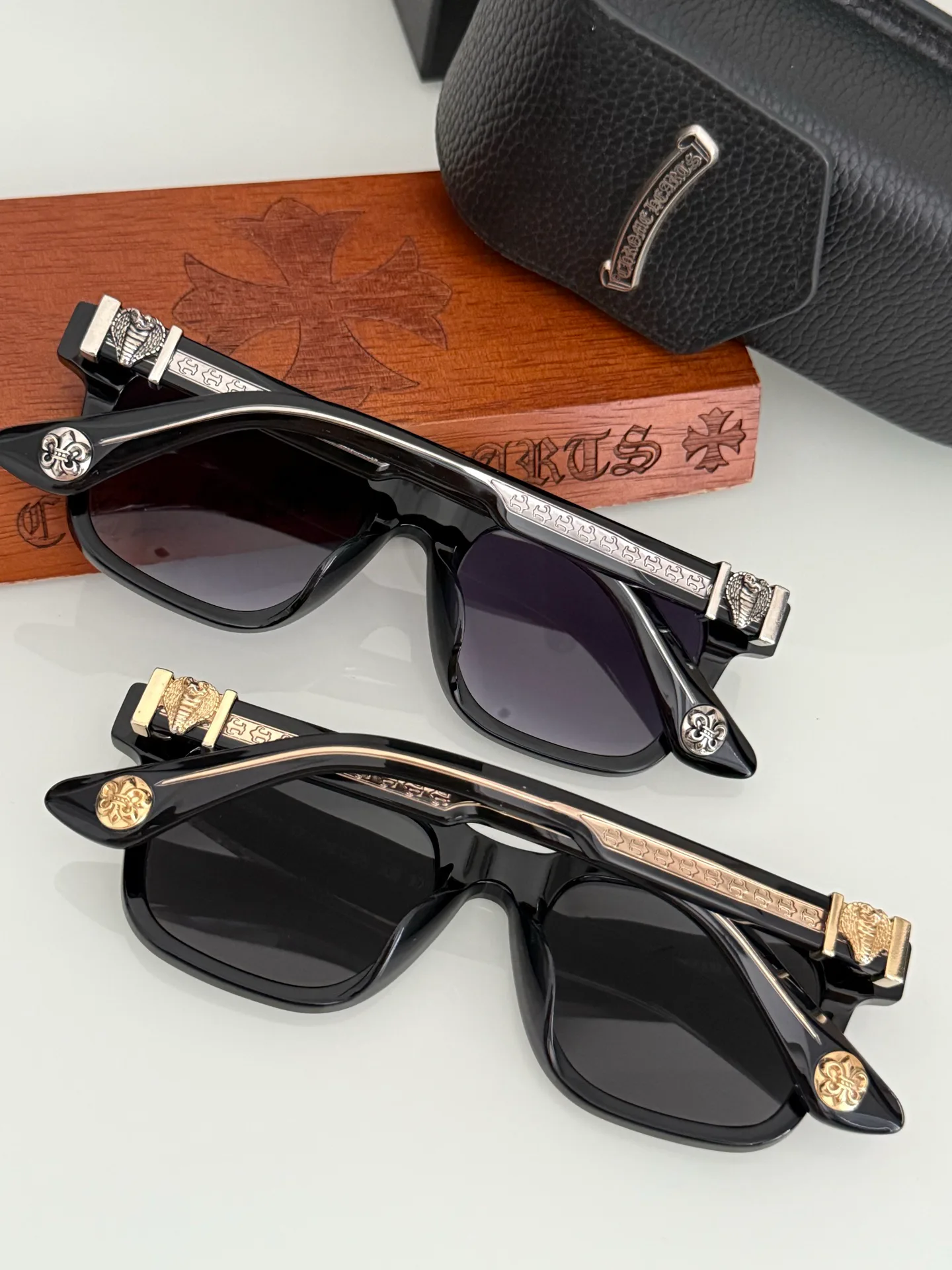 Glasses CHROME HEARTS 17581131