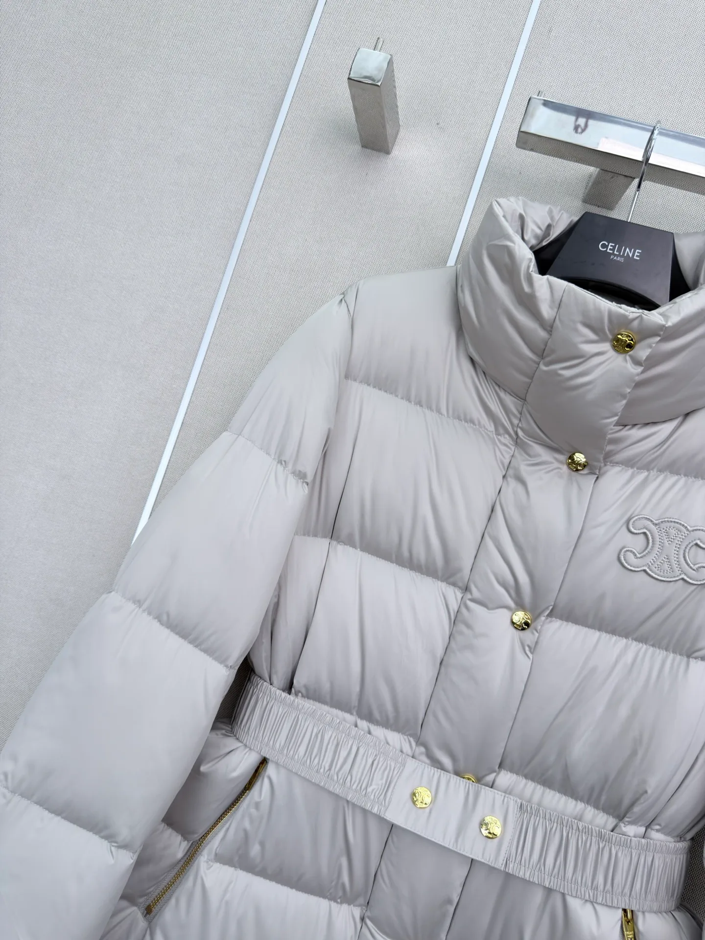 Women's Jackets And Down Jackets CELINE 18016095