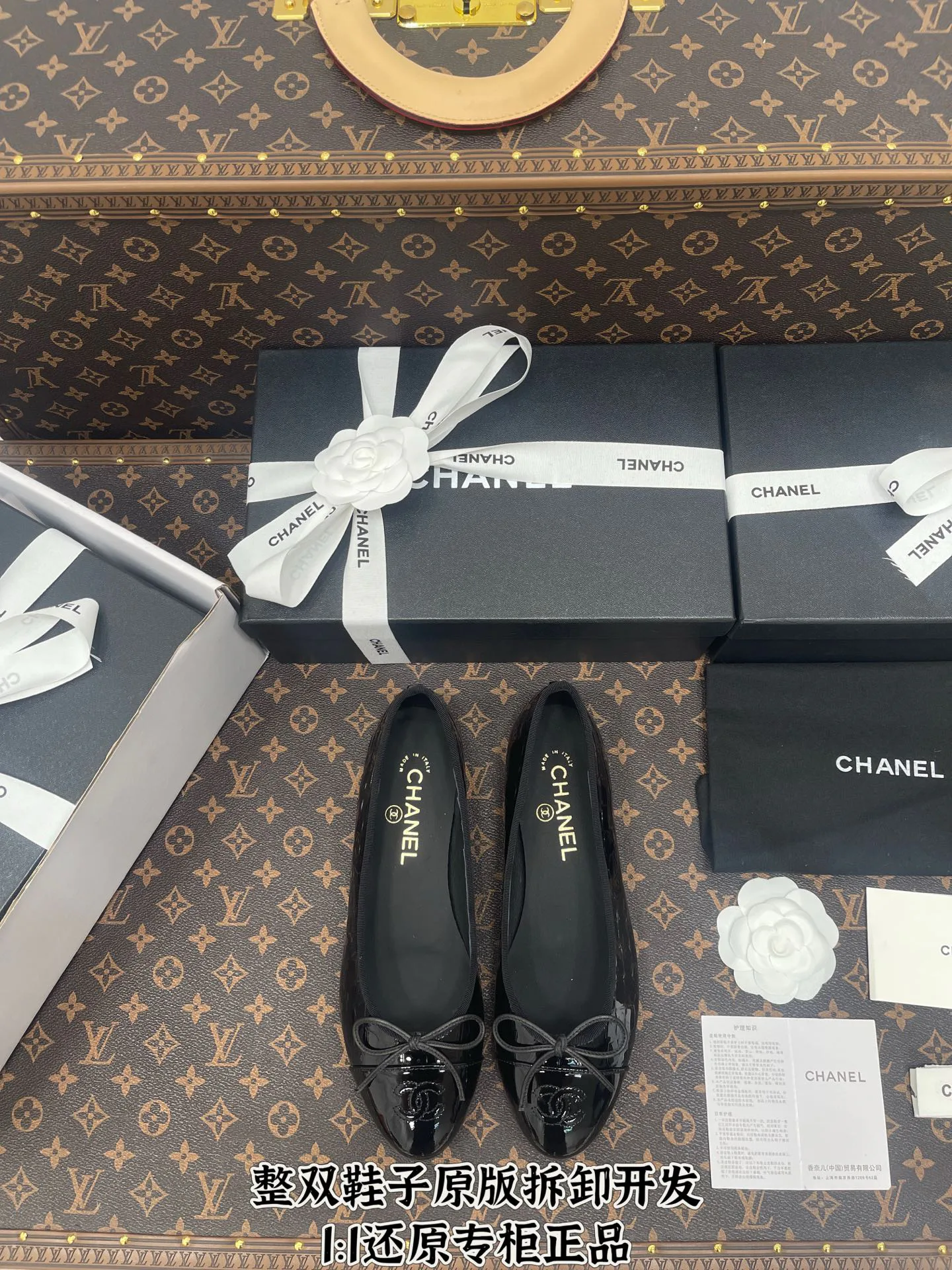 Women's Ballet Flats CHANEL 18153014