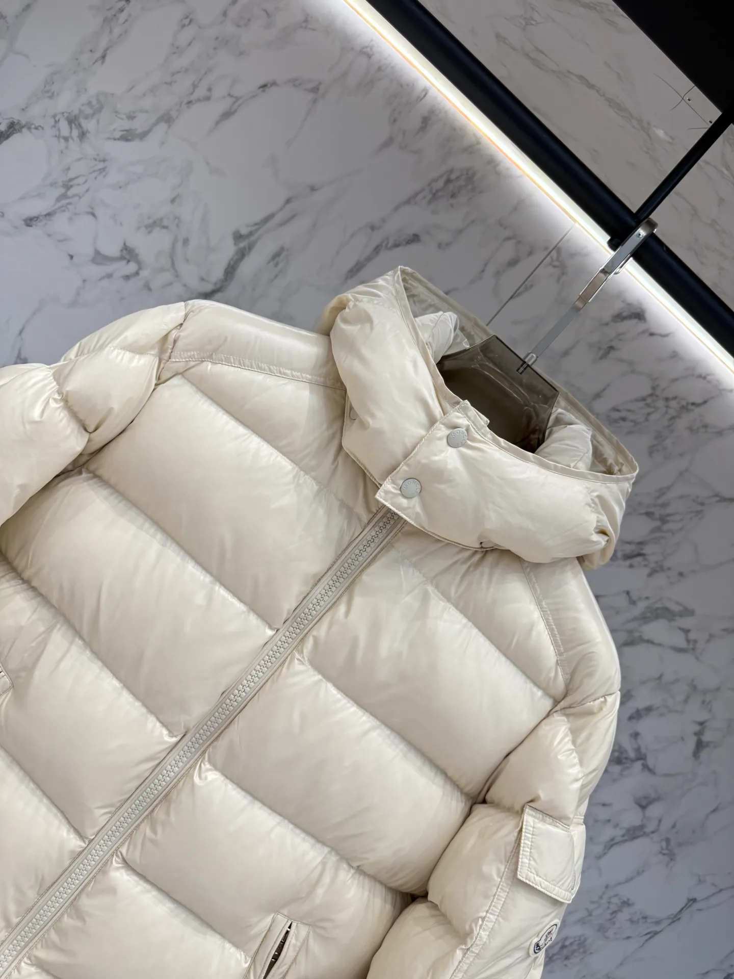 Men's Jackets And Down Jackets MONCLER 17830627