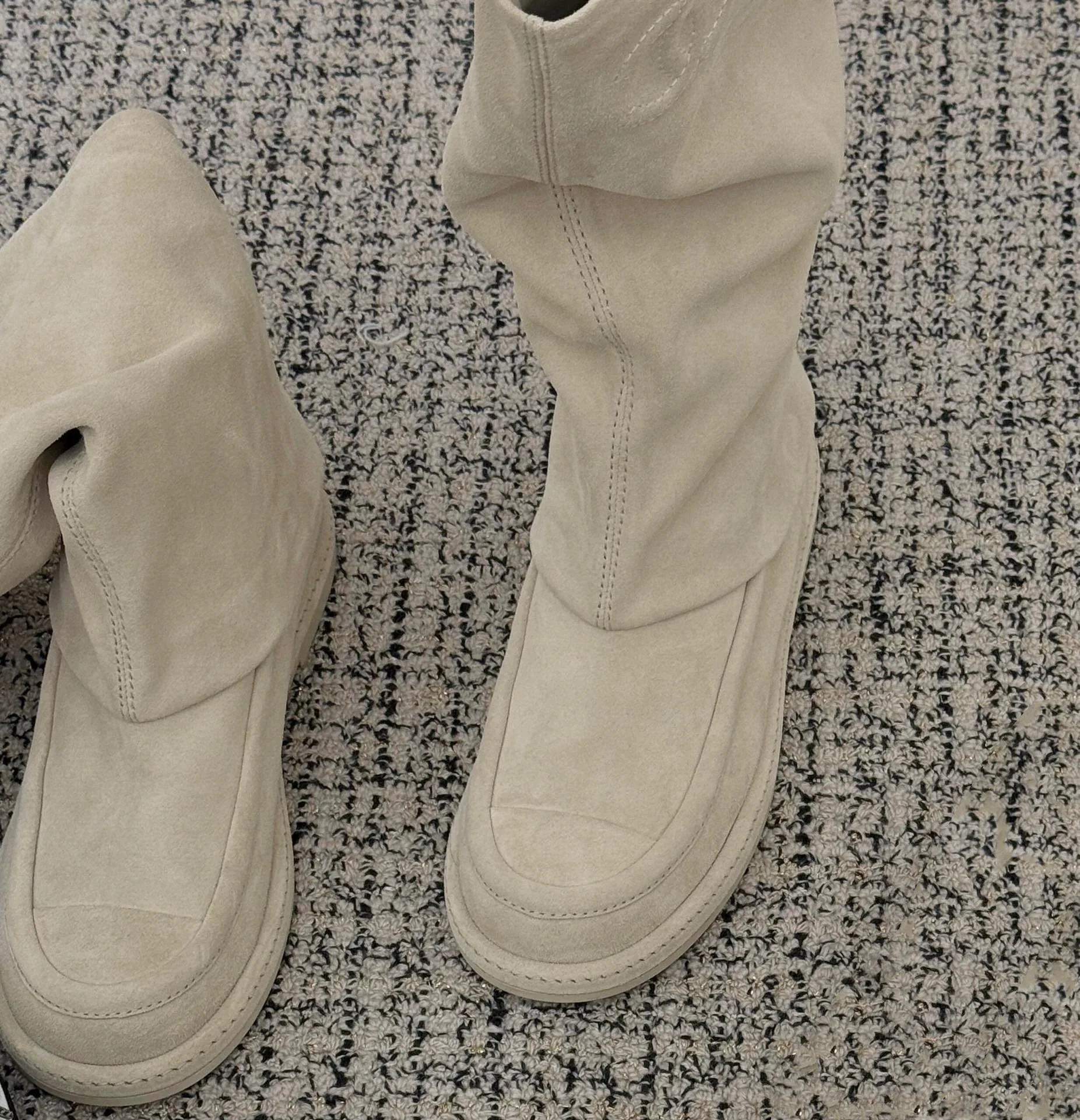 Women's Boots CHANEL 18198973