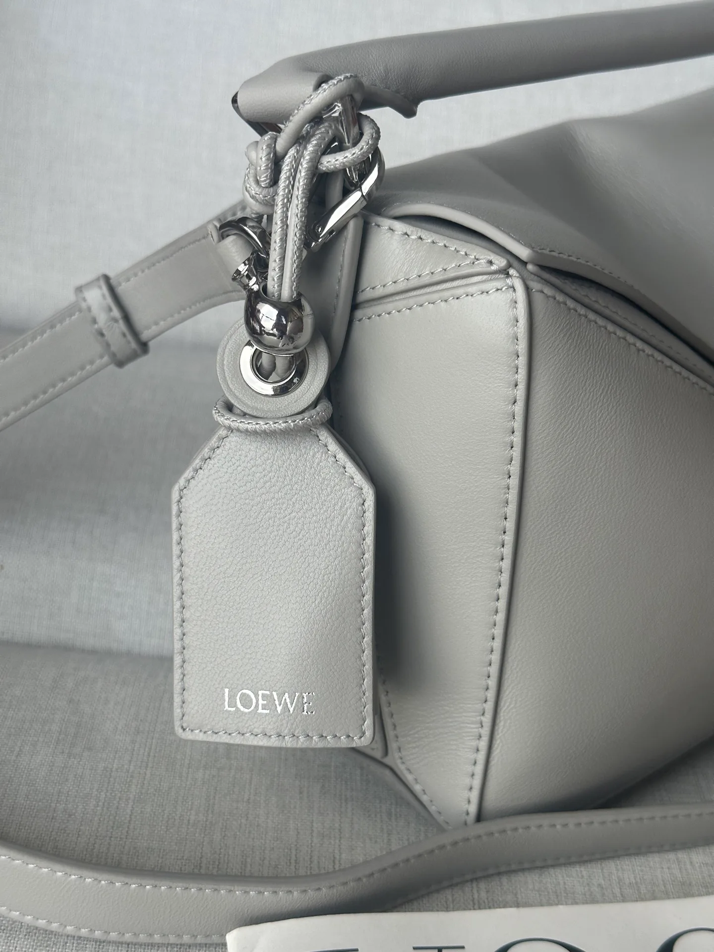 Women's Classic Handbags LOEWE 18434824