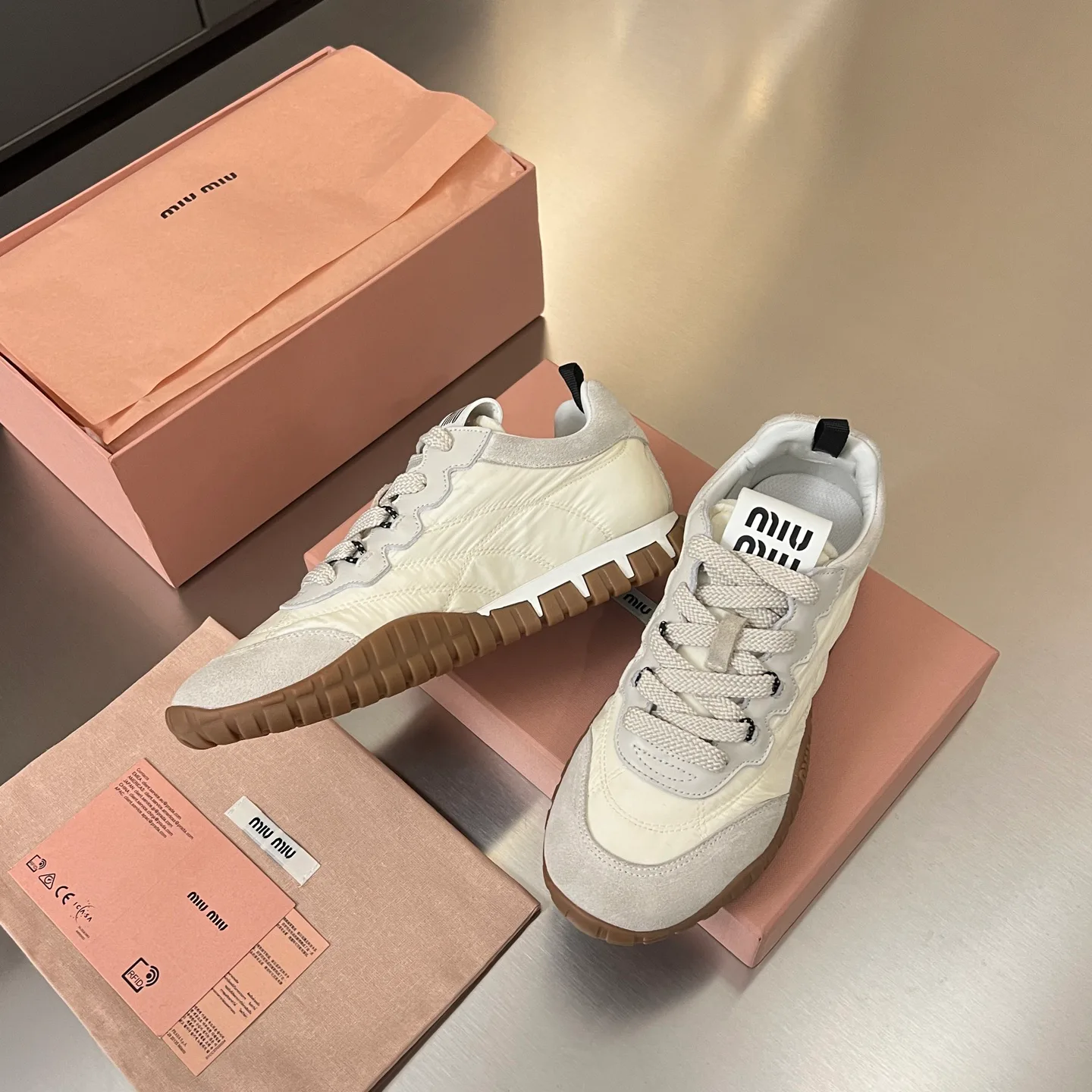 Women's Sneakers MIU MIU 17968642