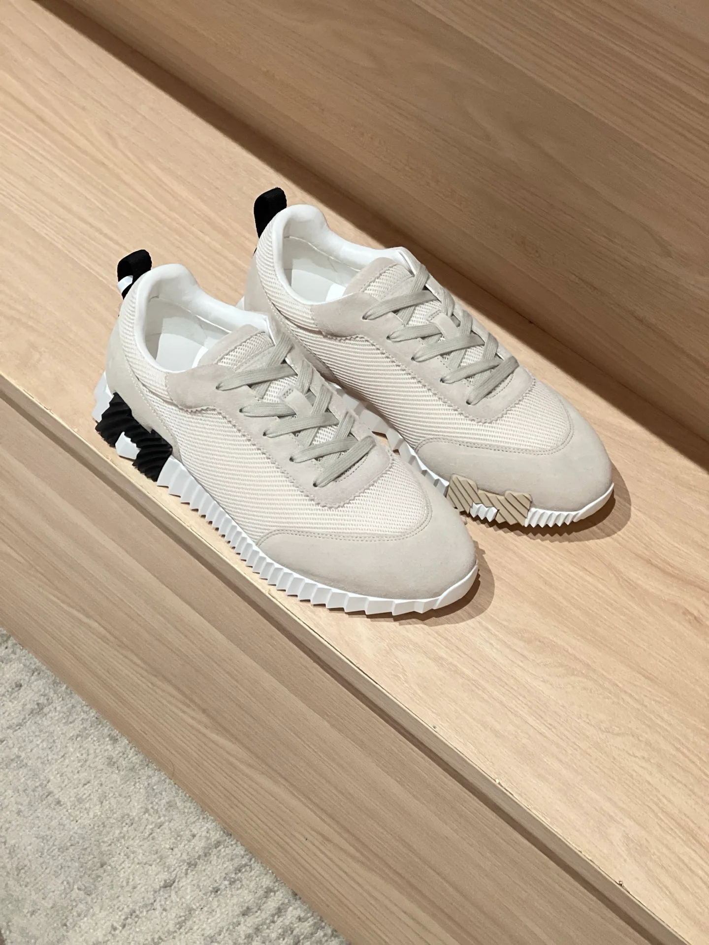 Women's Sneakers HERMES 18080308