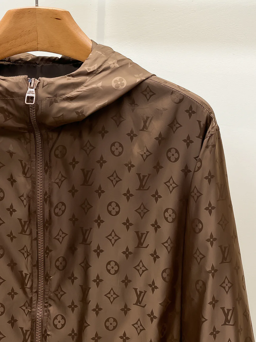 Men's Jackets And Down Jackets LOUIS VUITTON 18499128
