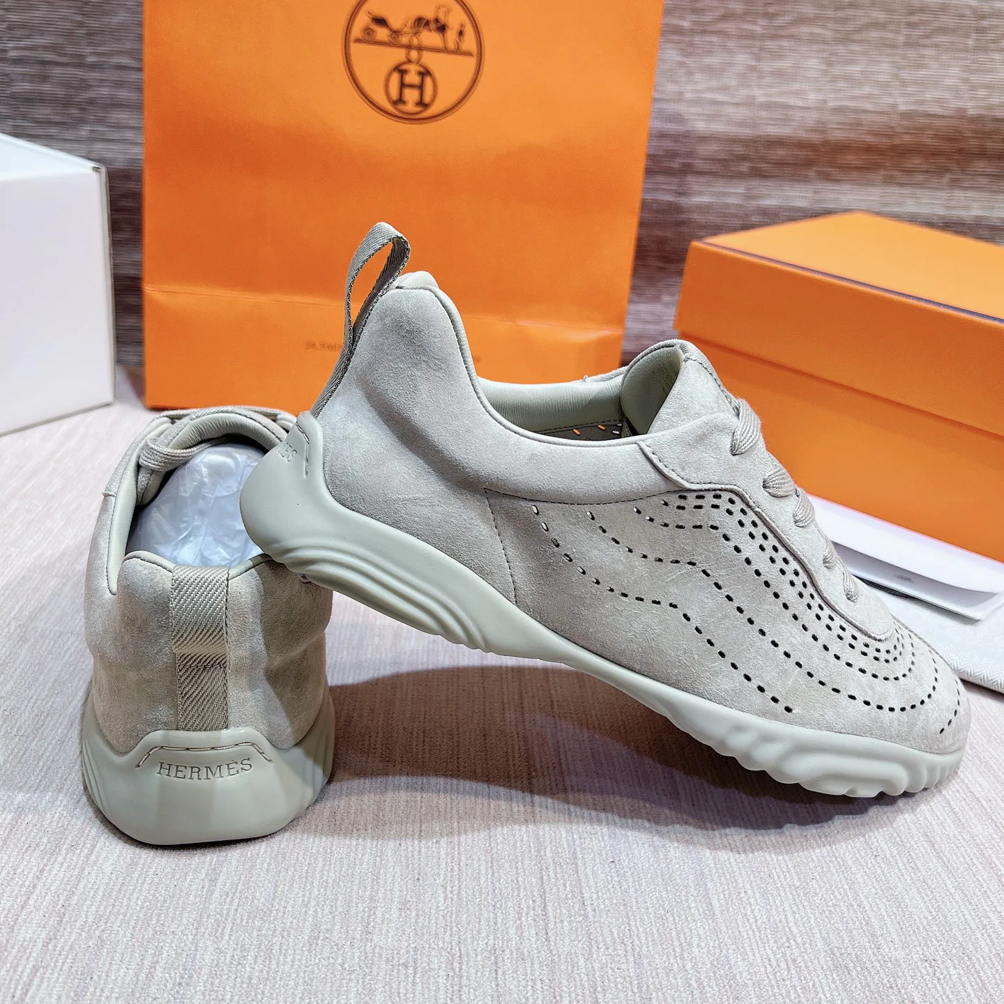 Women's Sneakers HERMES 17749561