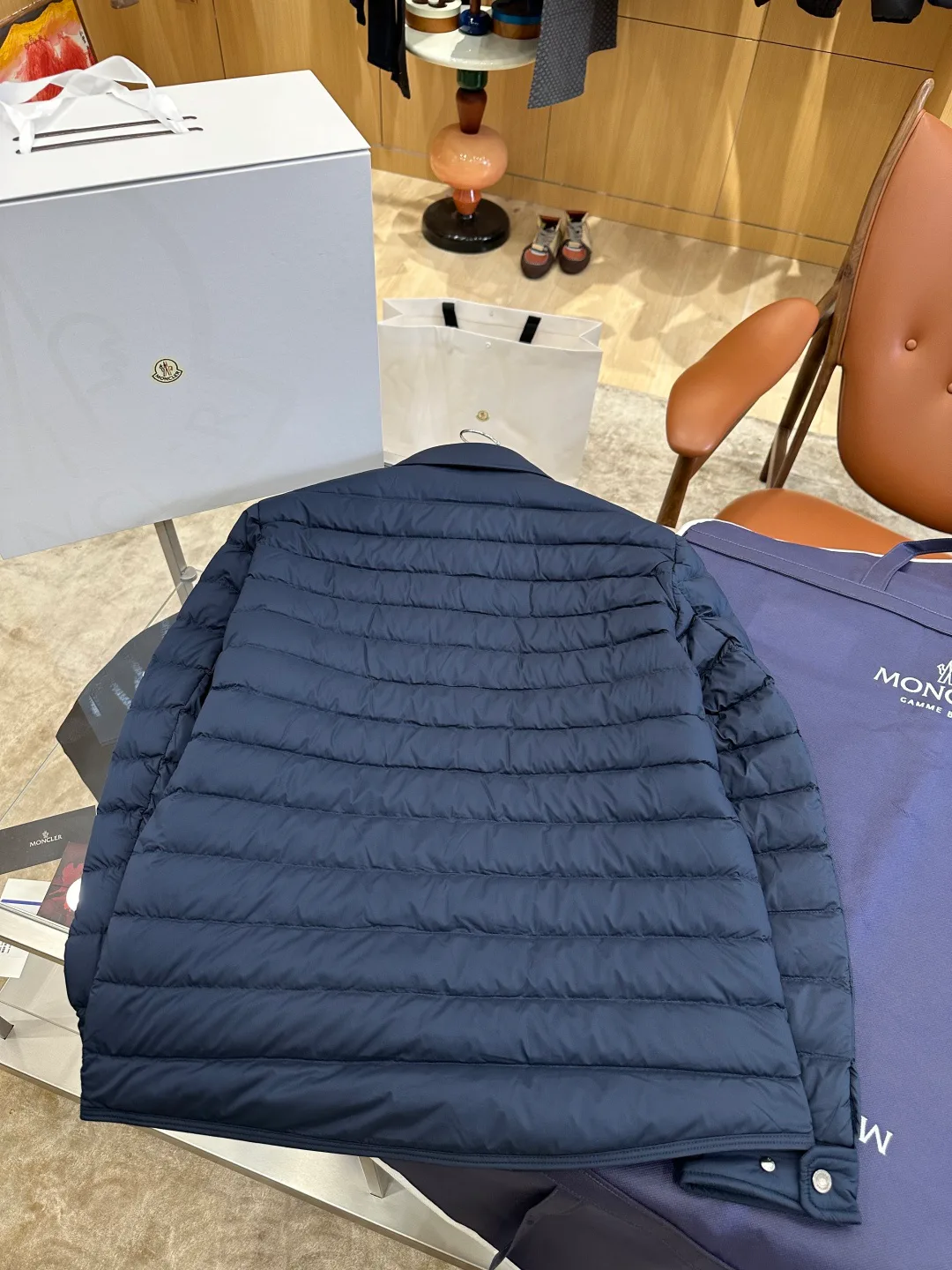 Куртки И Пуховики Мужские Moncler 18558951
