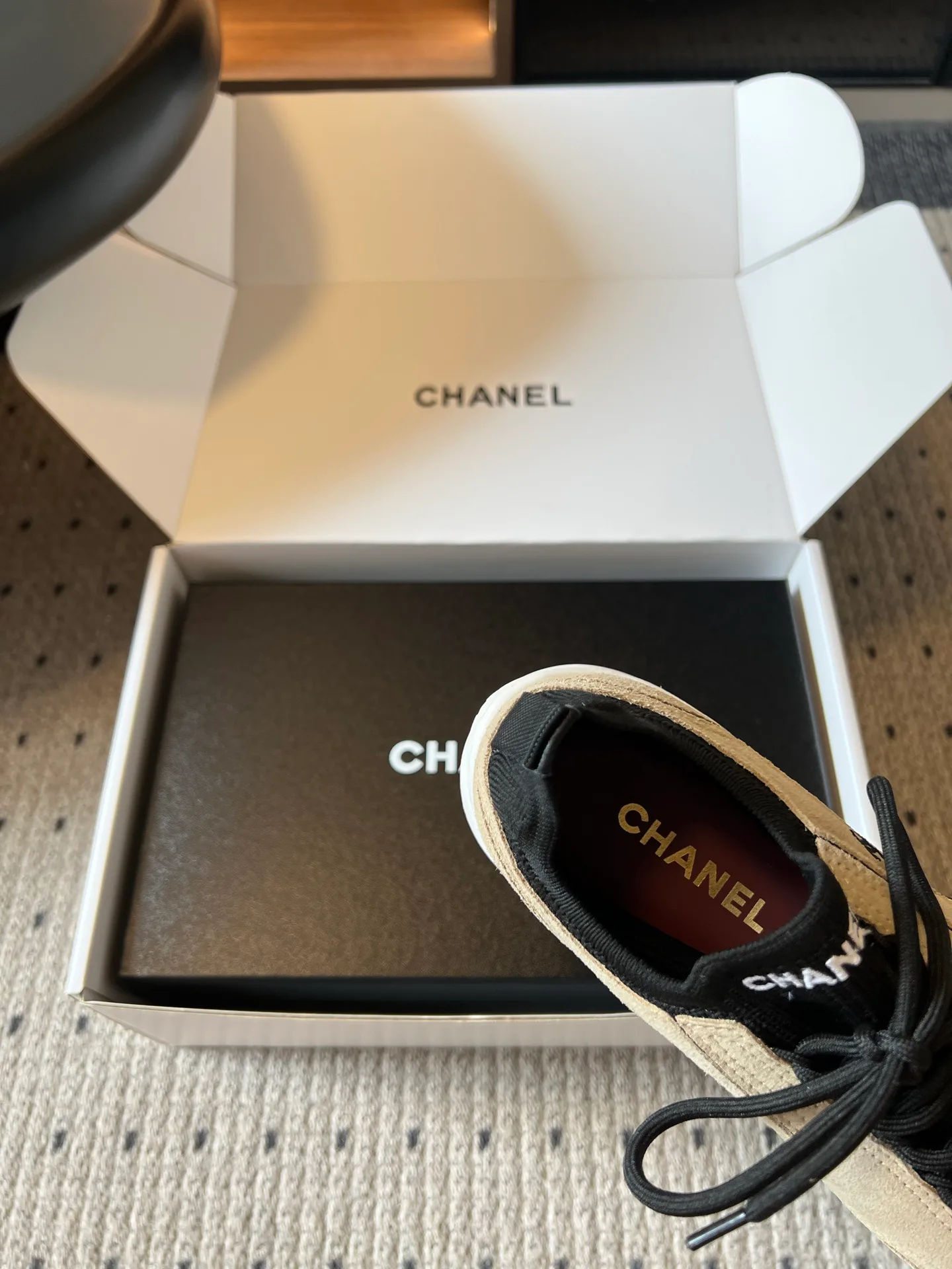 Women's Sneakers CHANEL 17793457