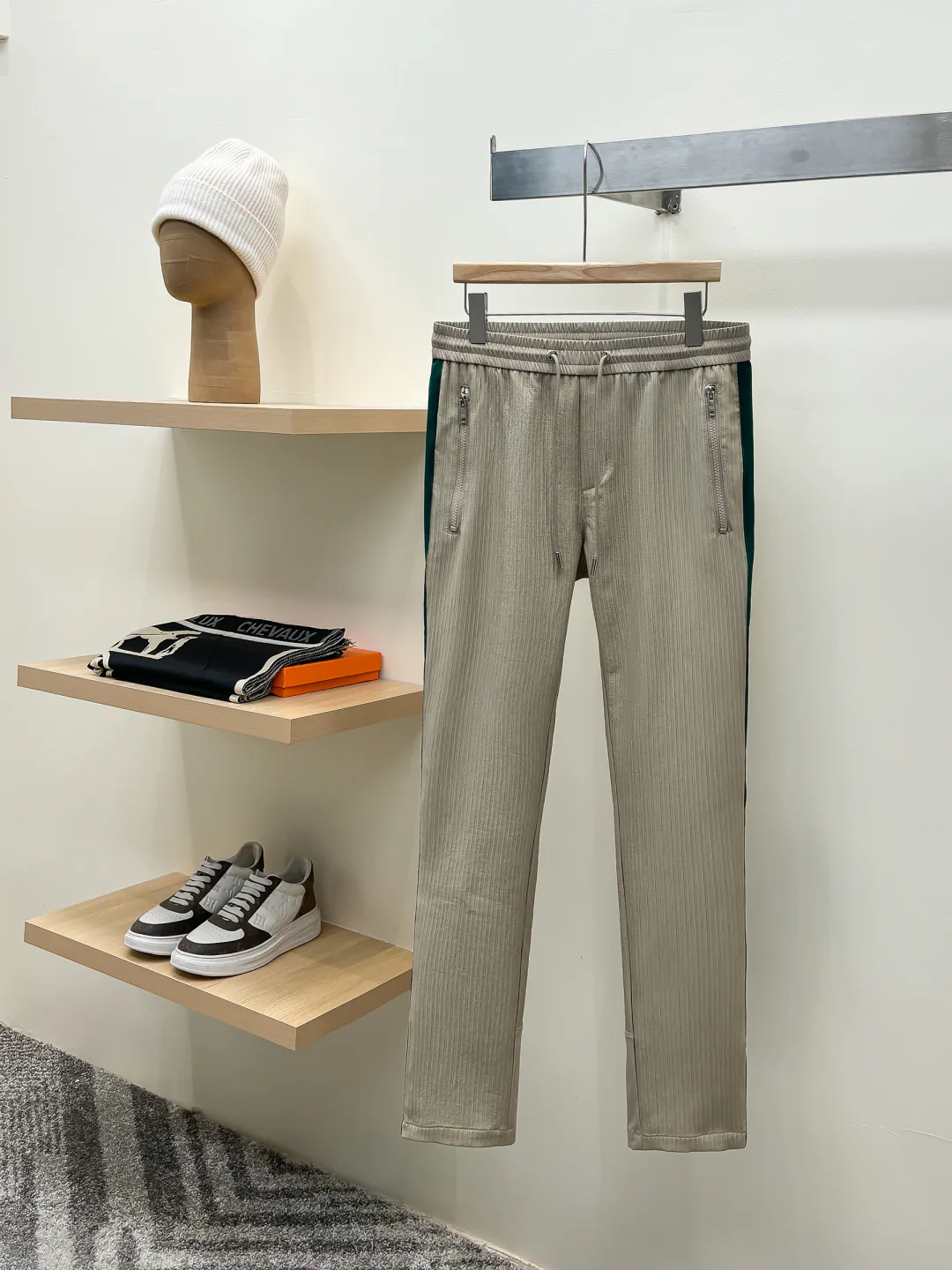 Men's Trousers PRADA 18499223