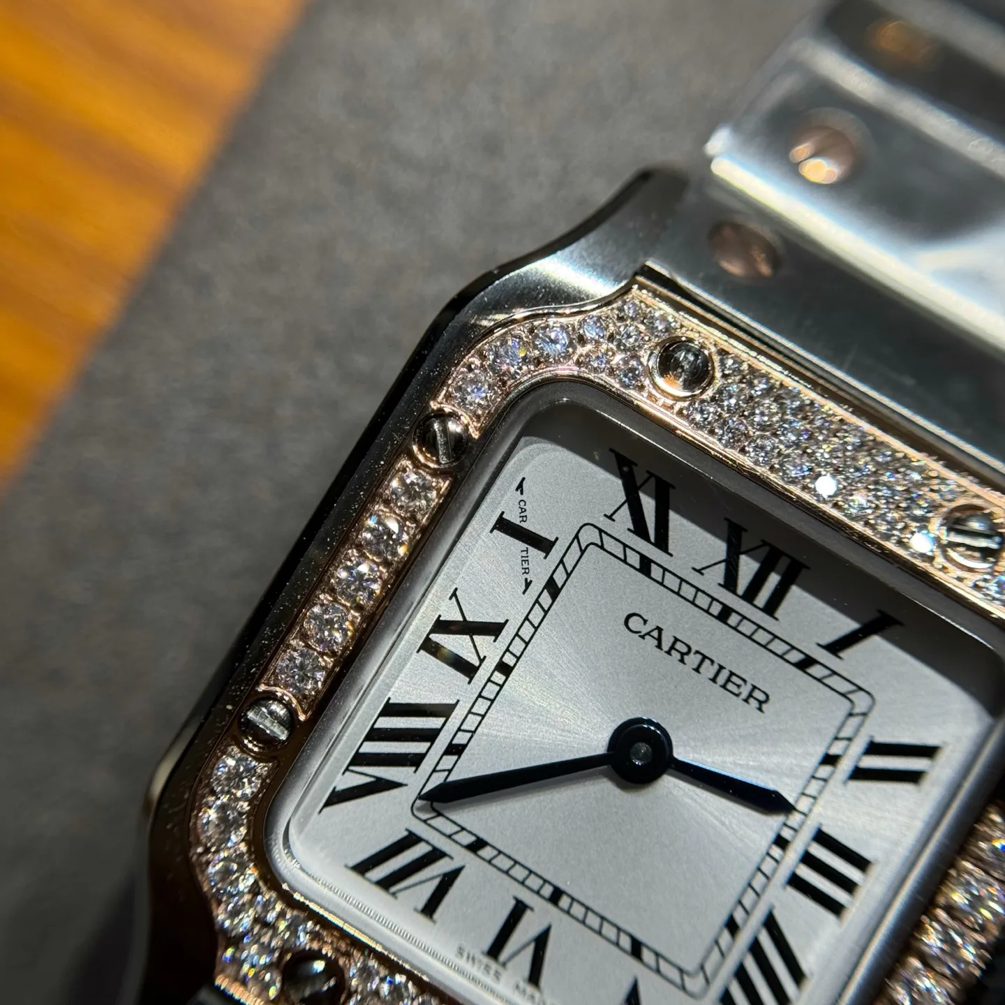 Women's Watches CARTIER 17043355