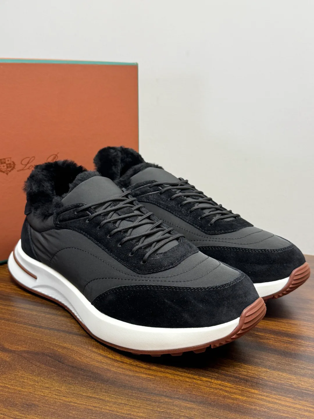 Men's Sneakers LORO PIANA 19569484
