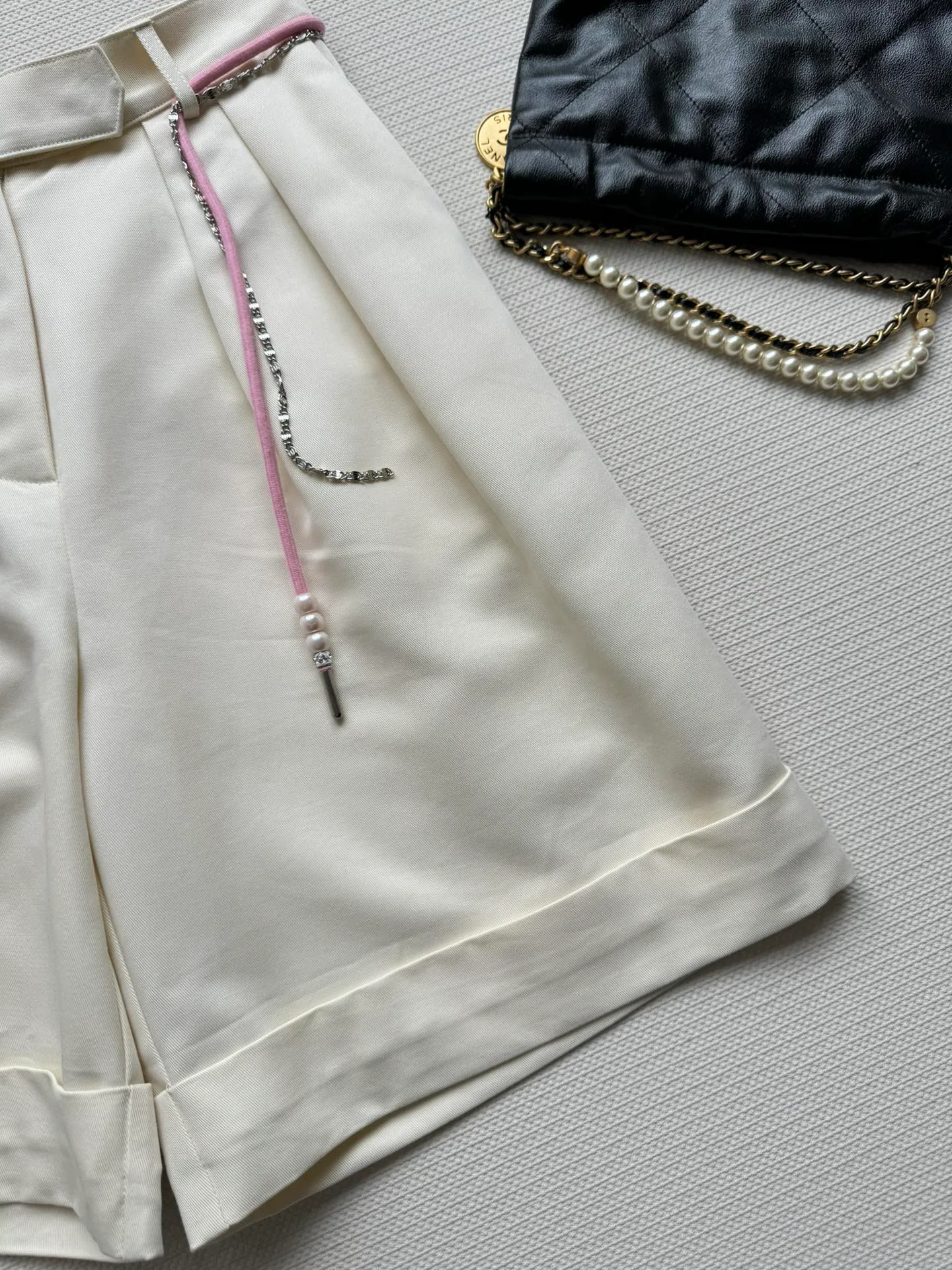 Women's Shorts CHANEL 16895186