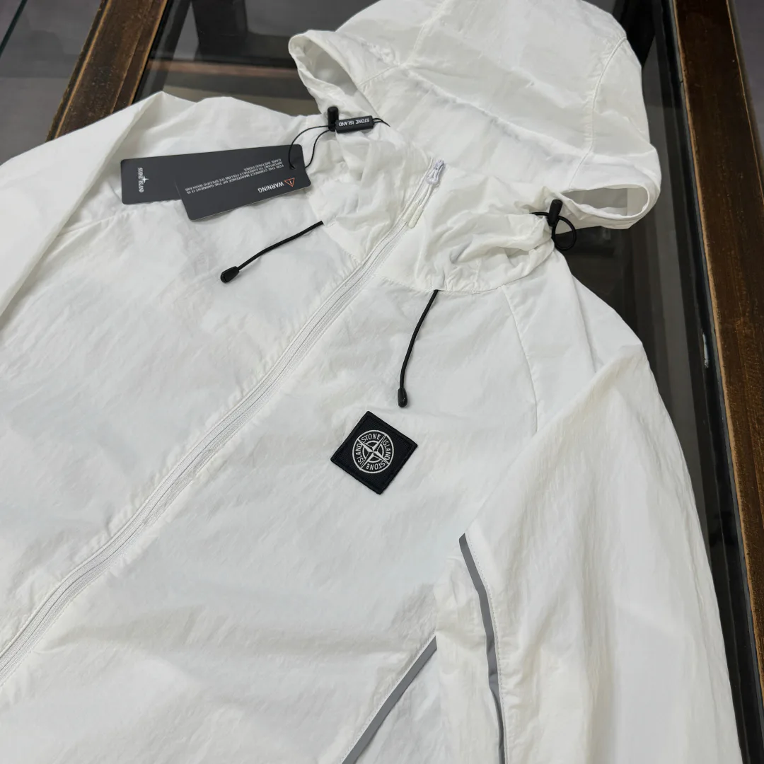 Men's Jackets And Down Jackets STONE ISLAND 17286071