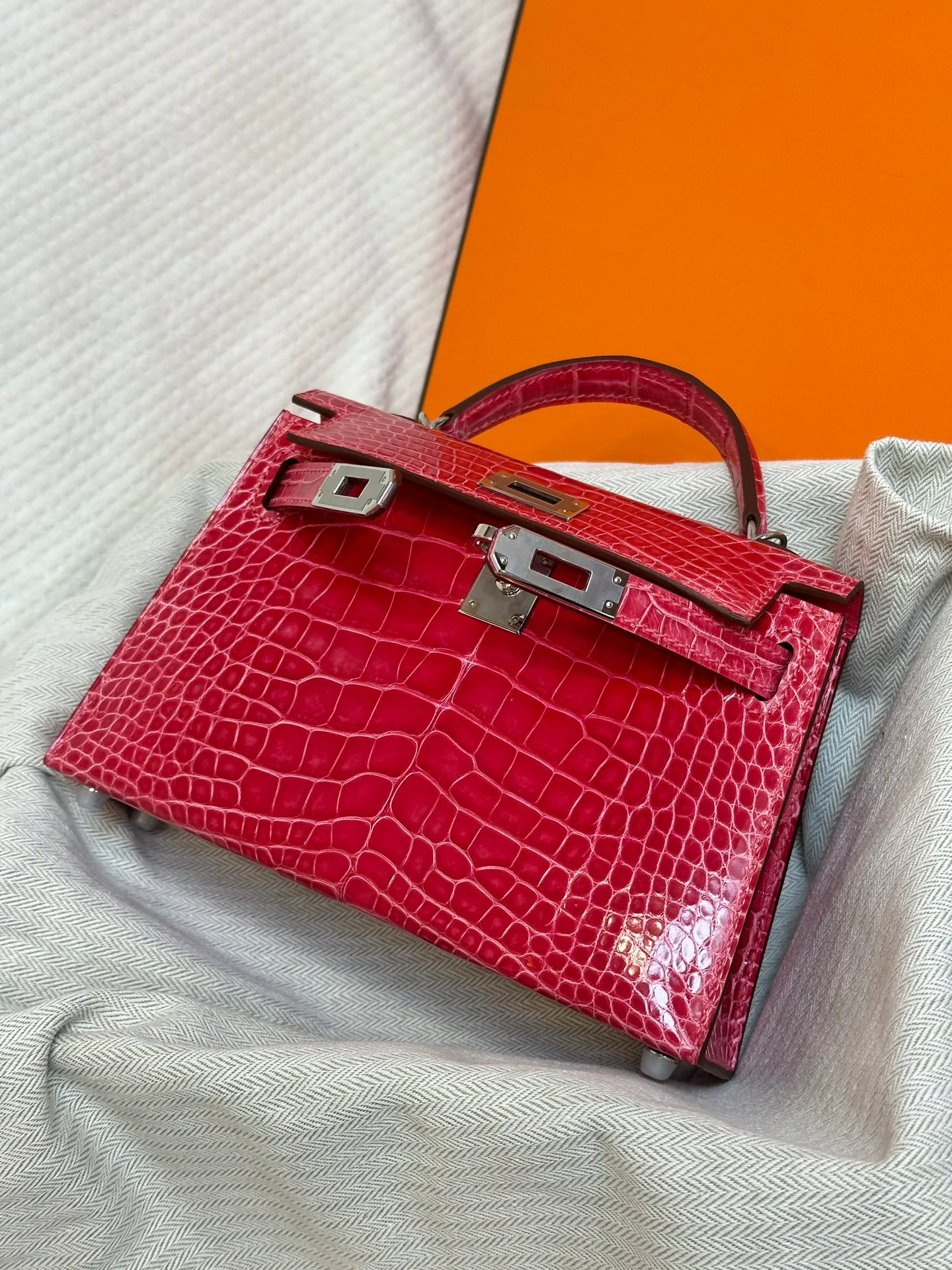 Women's Classic Handbags HERMES 18362074