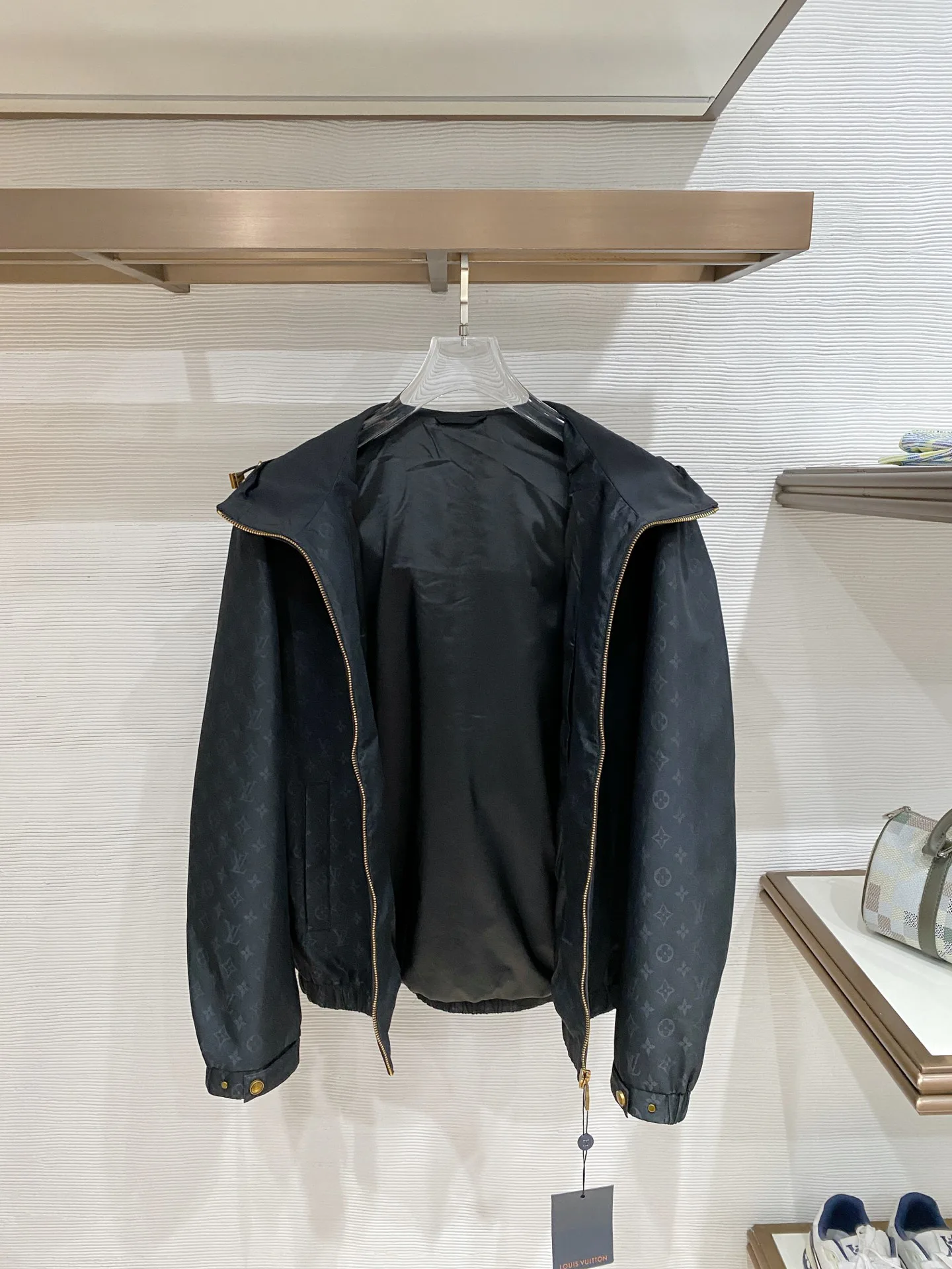 Men's Jackets And Down Jackets LOUIS VUITTON 17993098