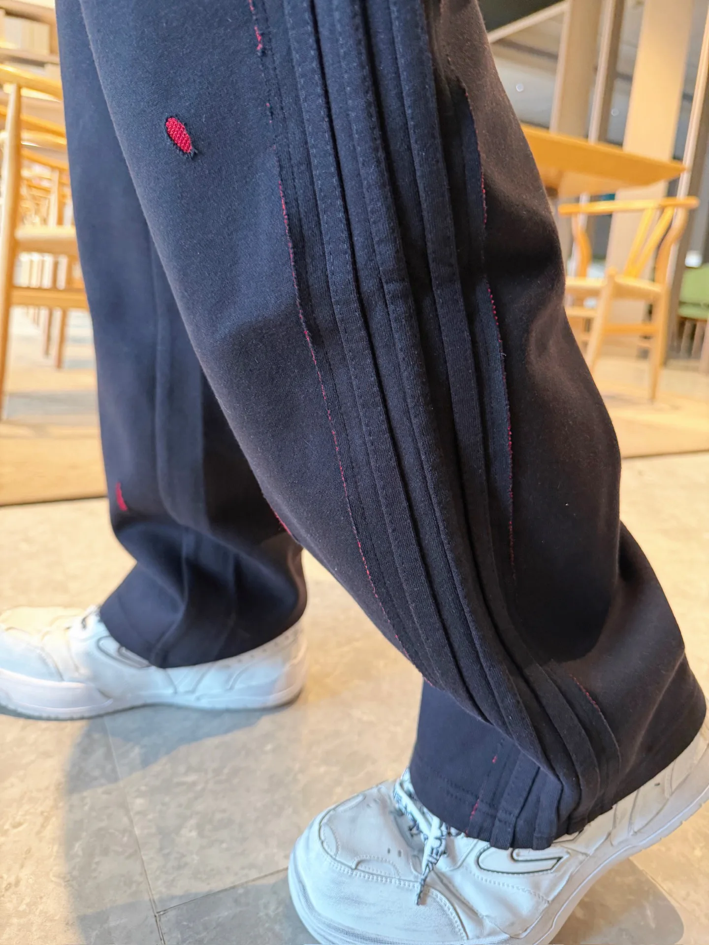 Men's Trousers BURBERRY 18345710