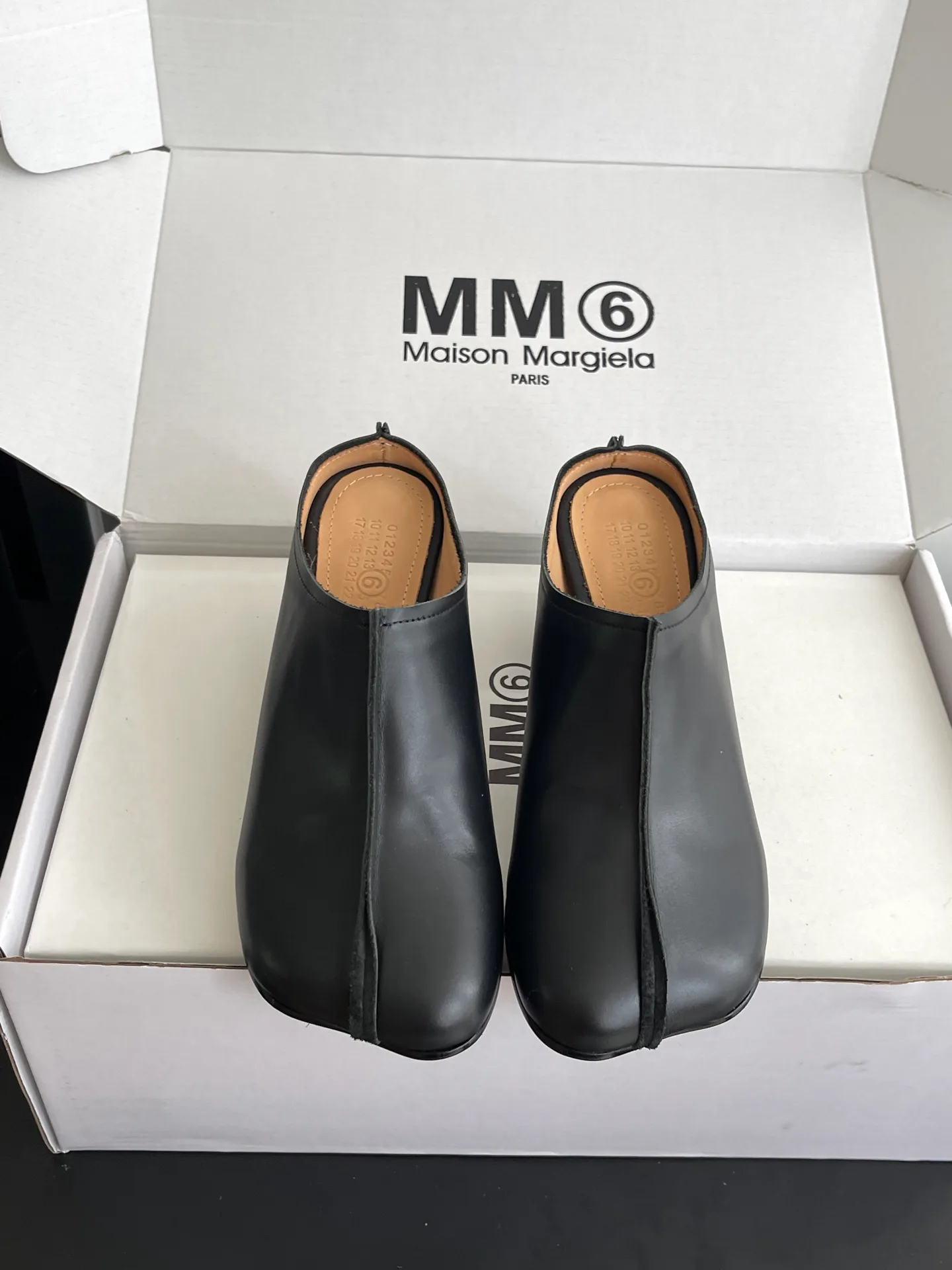 Women's Mules And Clogs MAISON MARGIELA 17554359