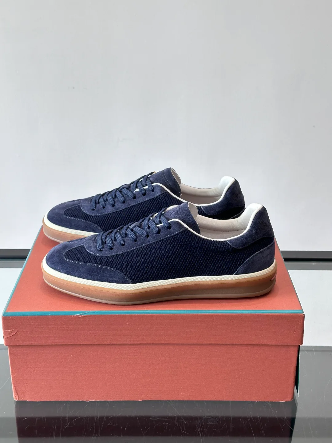 Men's Sneakers LORO PIANA 17730610