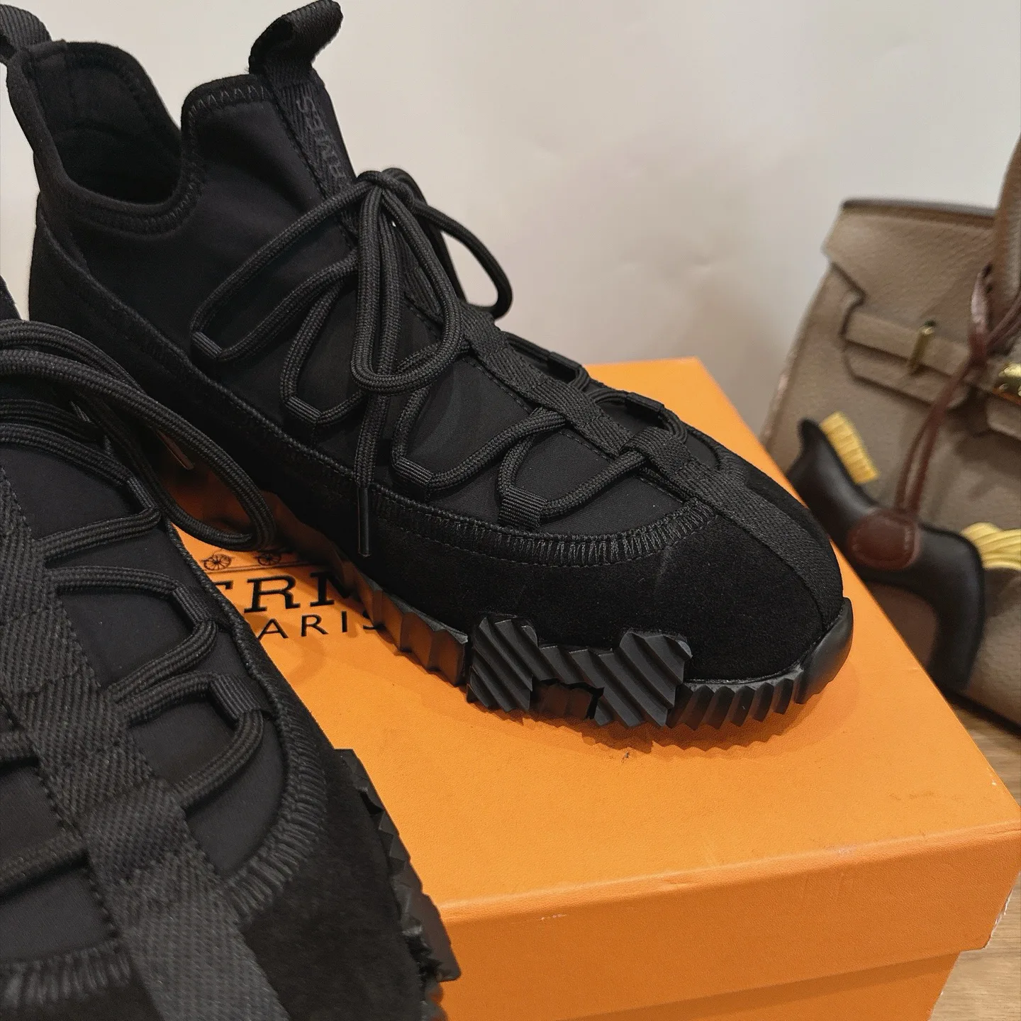 Men's Sneakers HERMES 17946705
