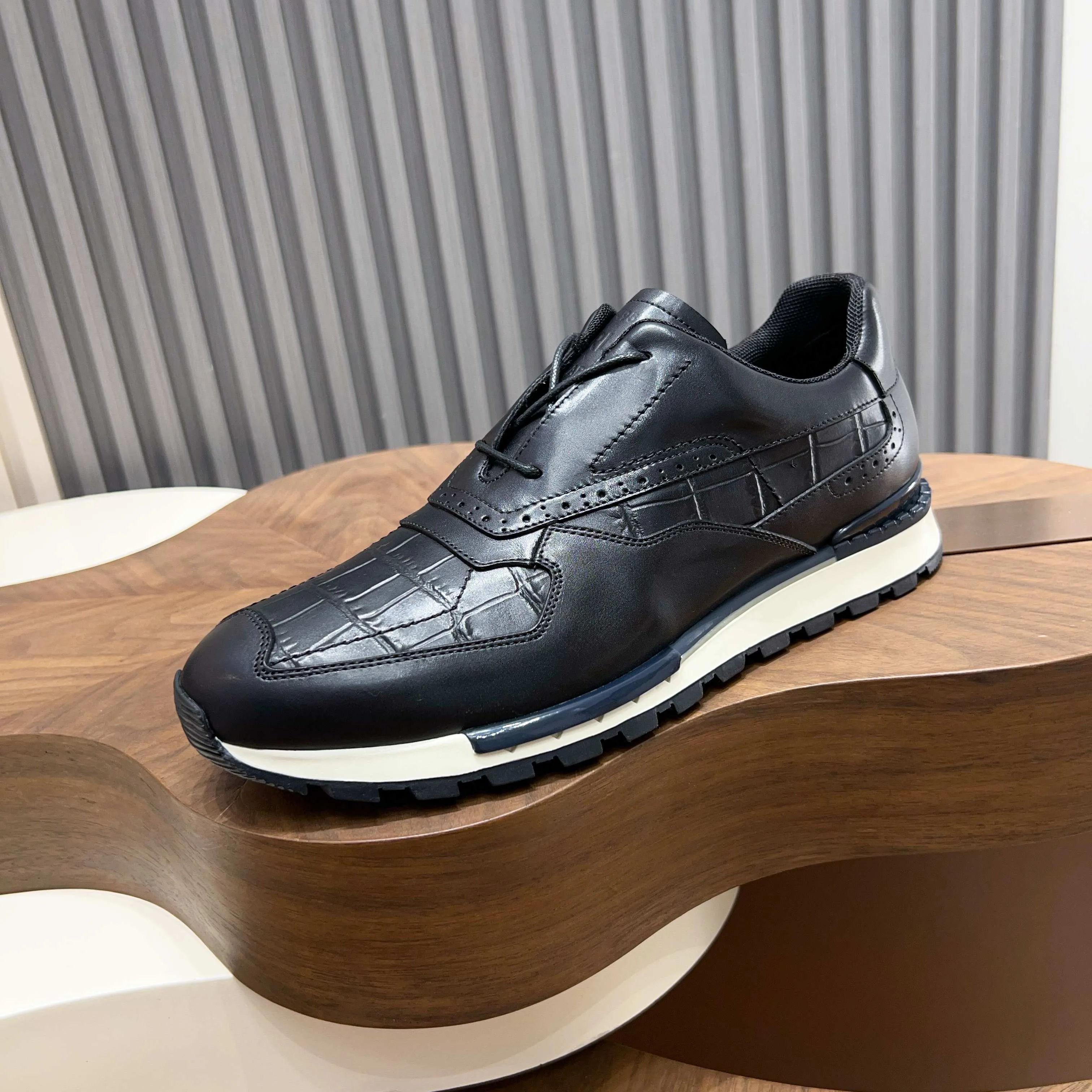 Men's Sneakers BERLUTI 18117164