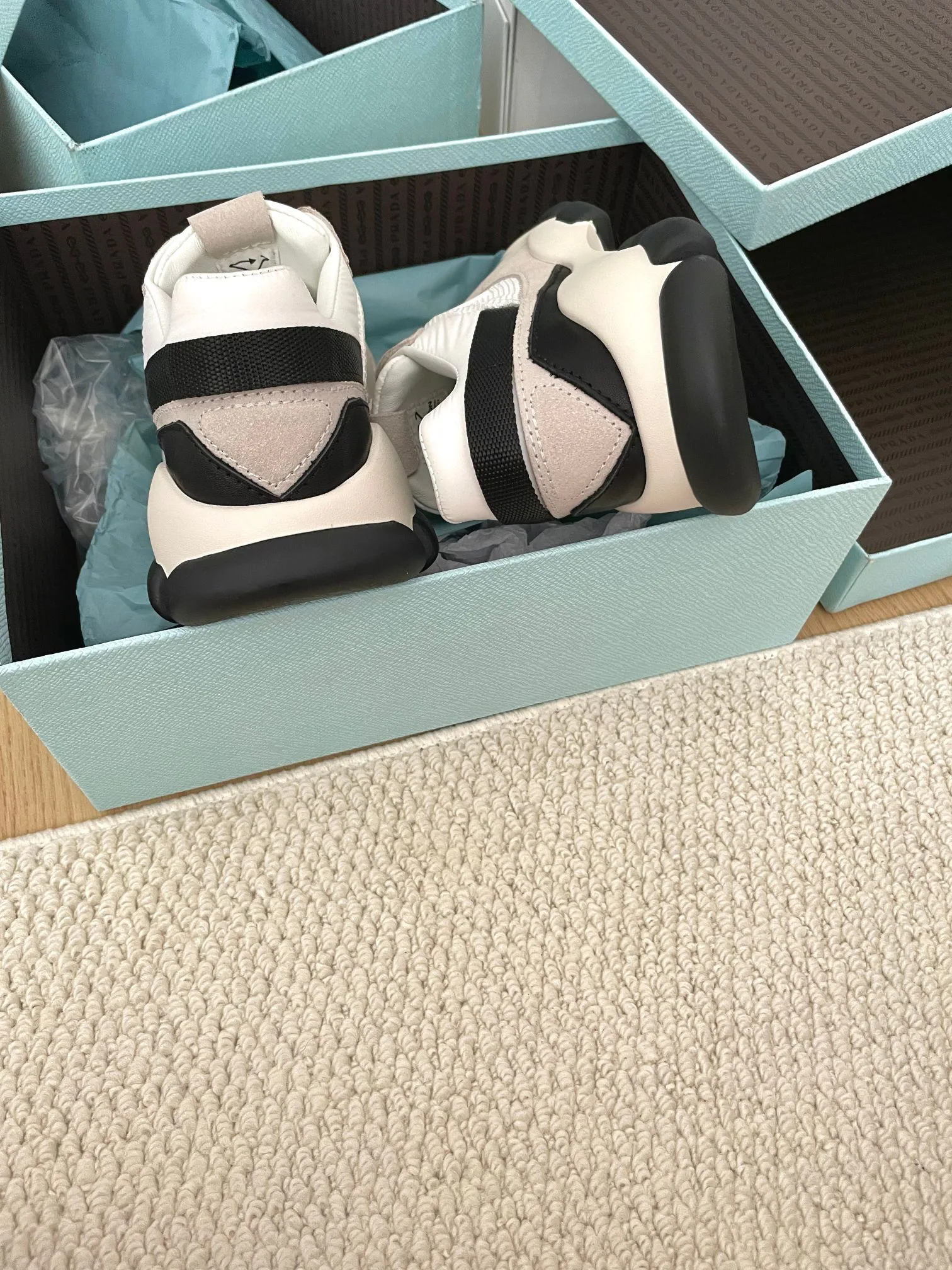 Women's Sneakers PRADA 17324749