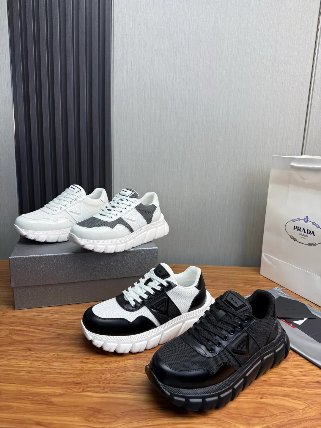 Men's Sneakers PRADA 17814113