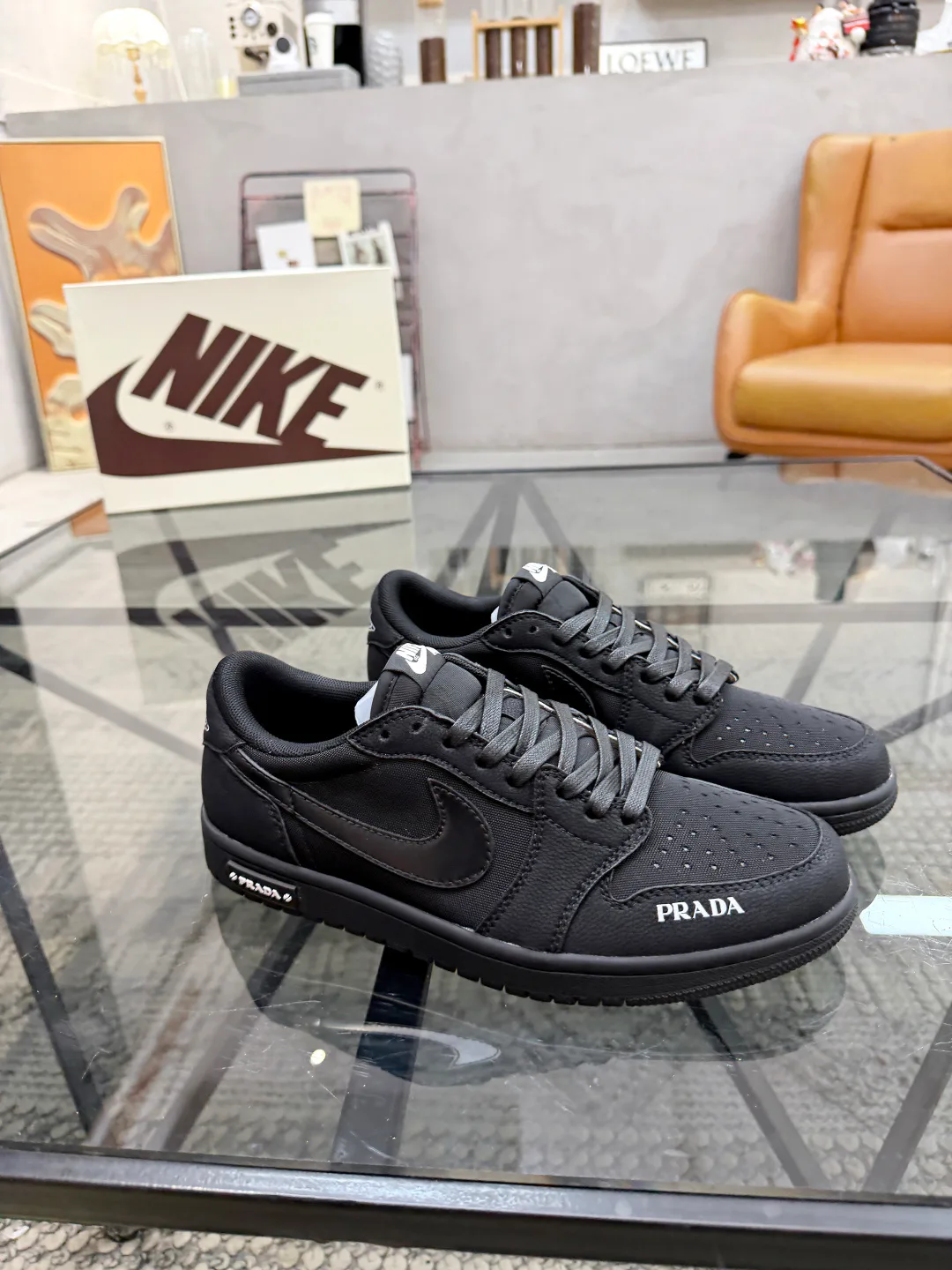 Men's Sneakers PRADA 18449098