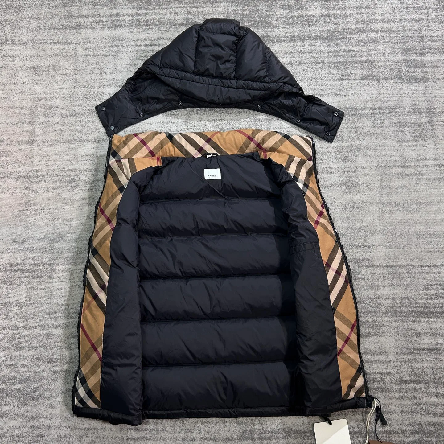 Men's Jackets And Down Jackets BURBERRY 17871024