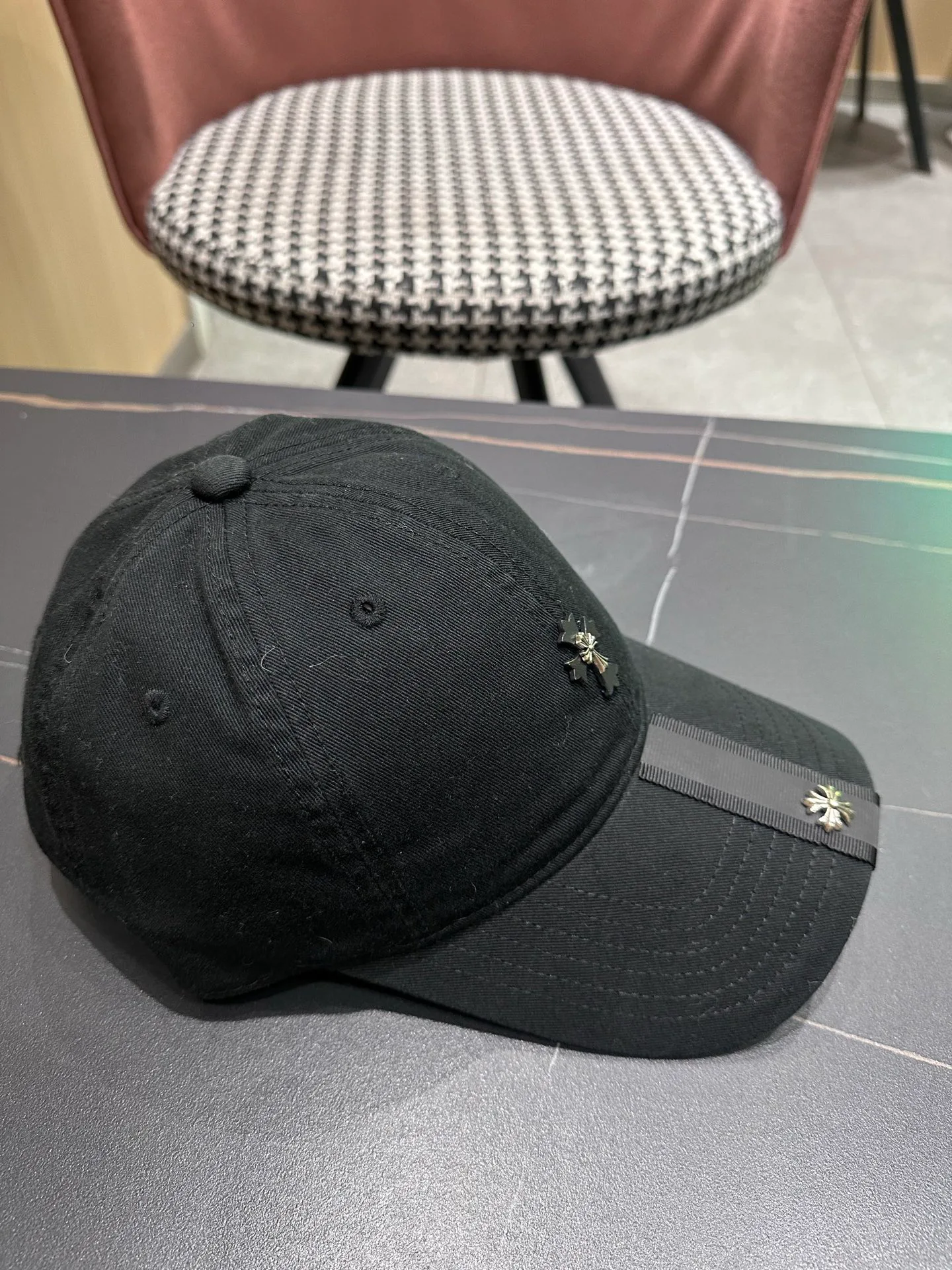 Hats CHROME HEARTS 18478991