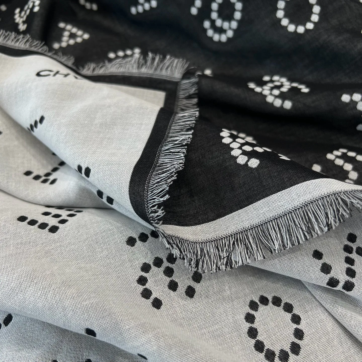 Scarves CHANEL 17913690