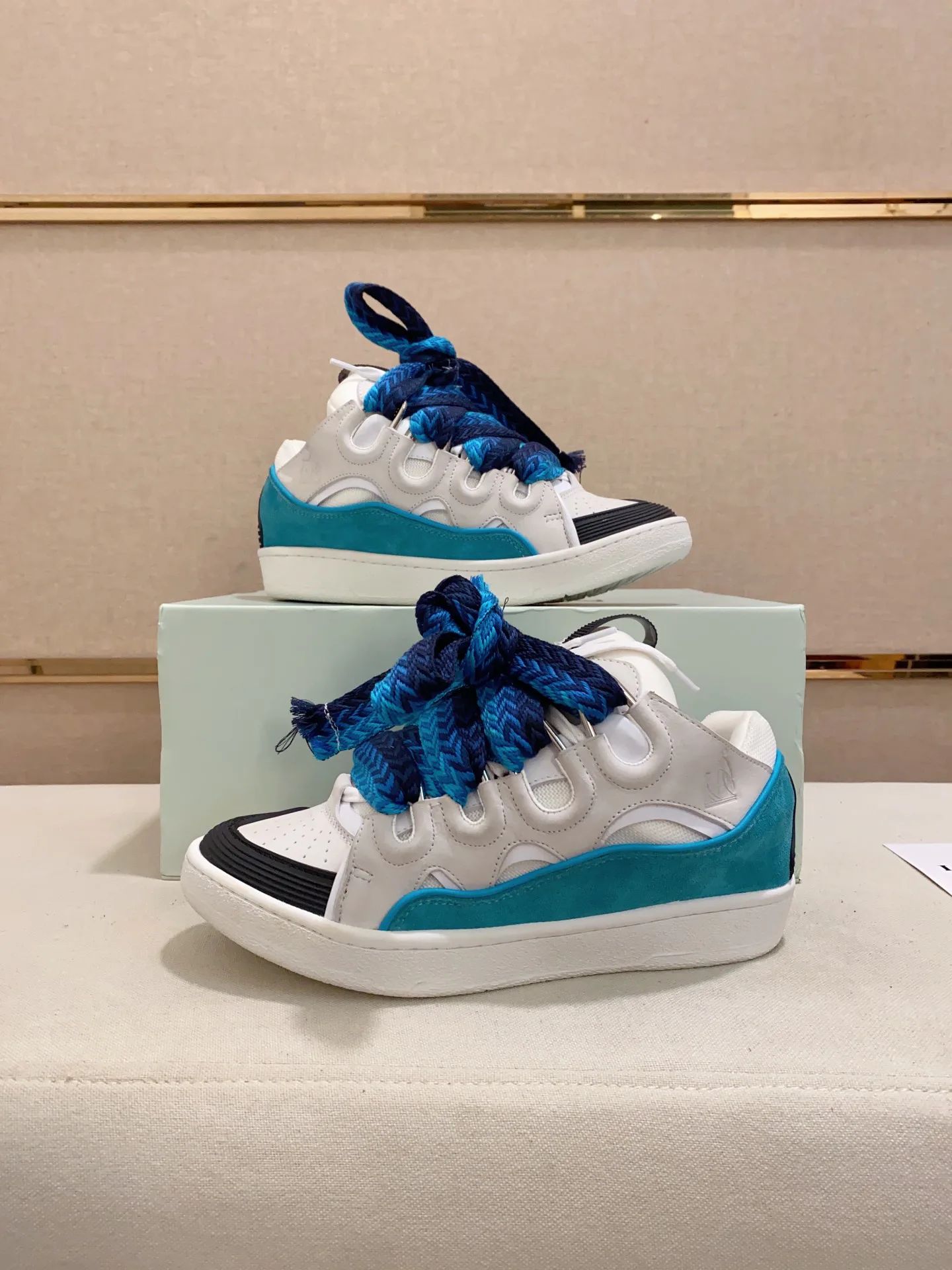 Women's Sneakers LANVIN 17955186